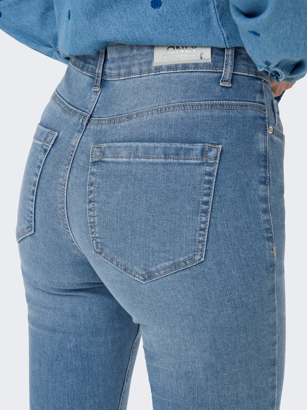 ONLY Skinny-fit-Jeans "ONLWAUW MID WAIST SK VIS BUT DNM" günstig online kaufen