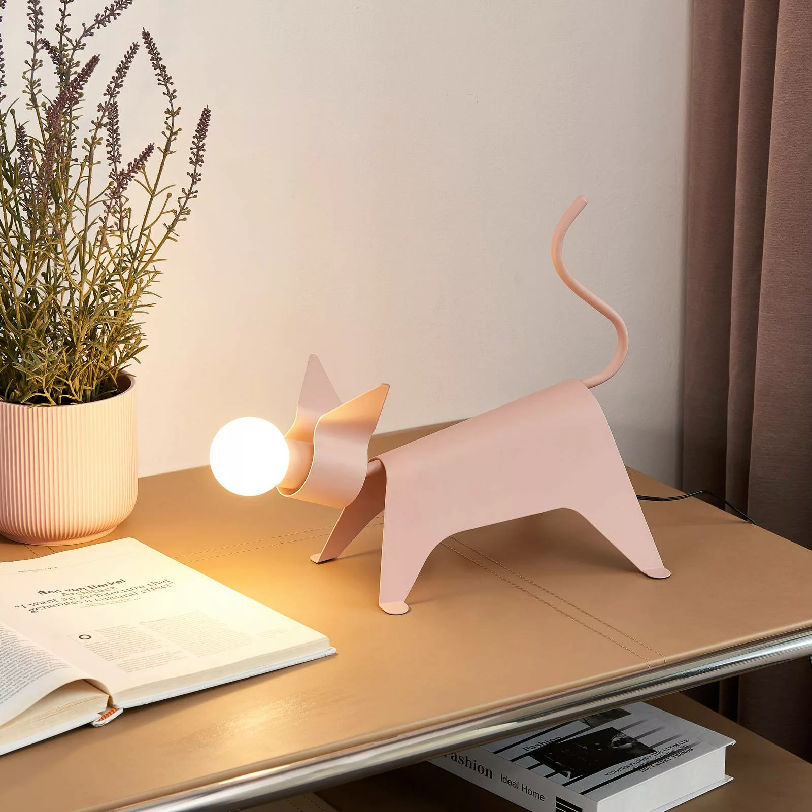 Lucande Tischlampe Idalina, Katze, rosa, Eisen, 38 cm günstig online kaufen