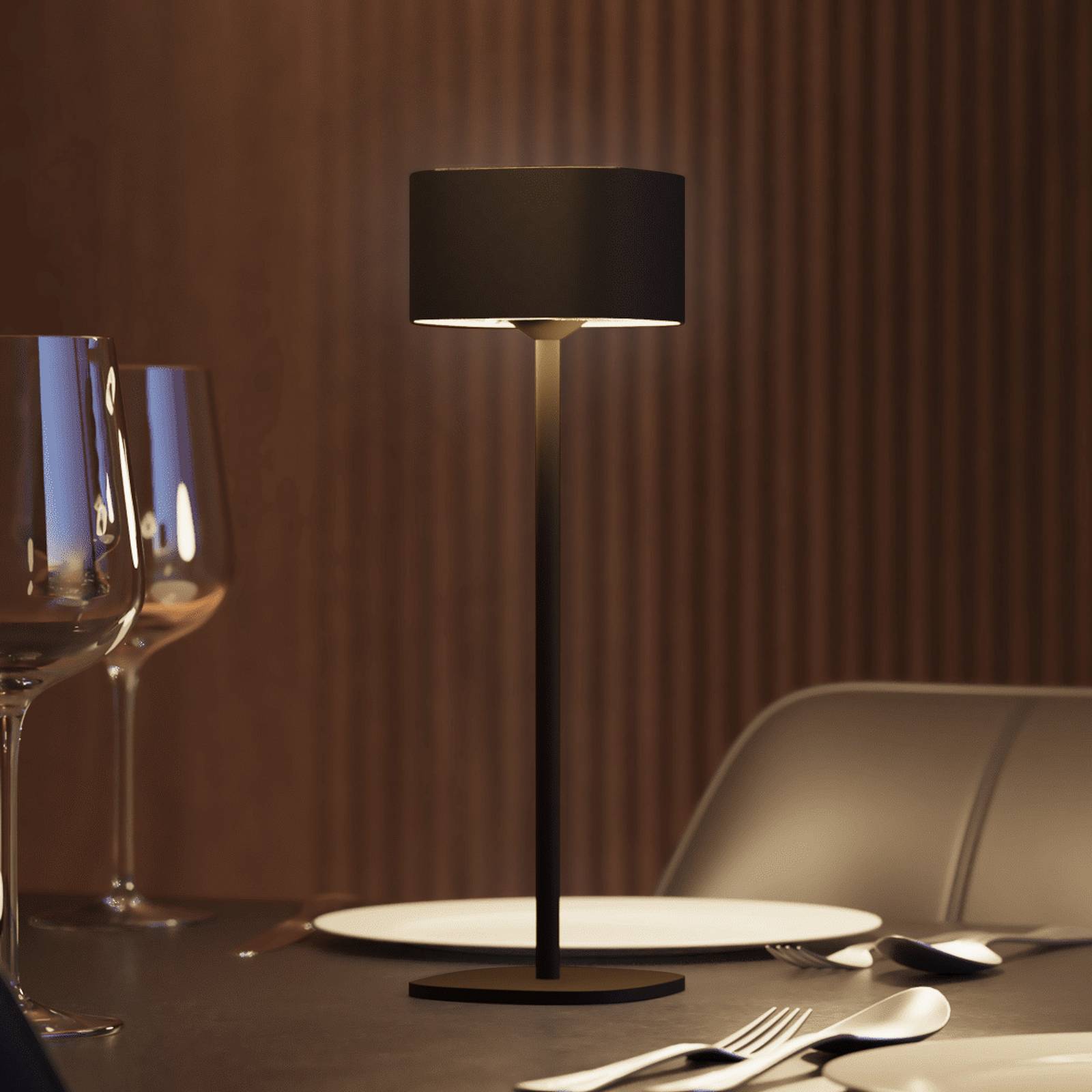Calex LED-Akku-Tischleuchte Serino, schwarz, Alum, 2.700 K günstig online kaufen