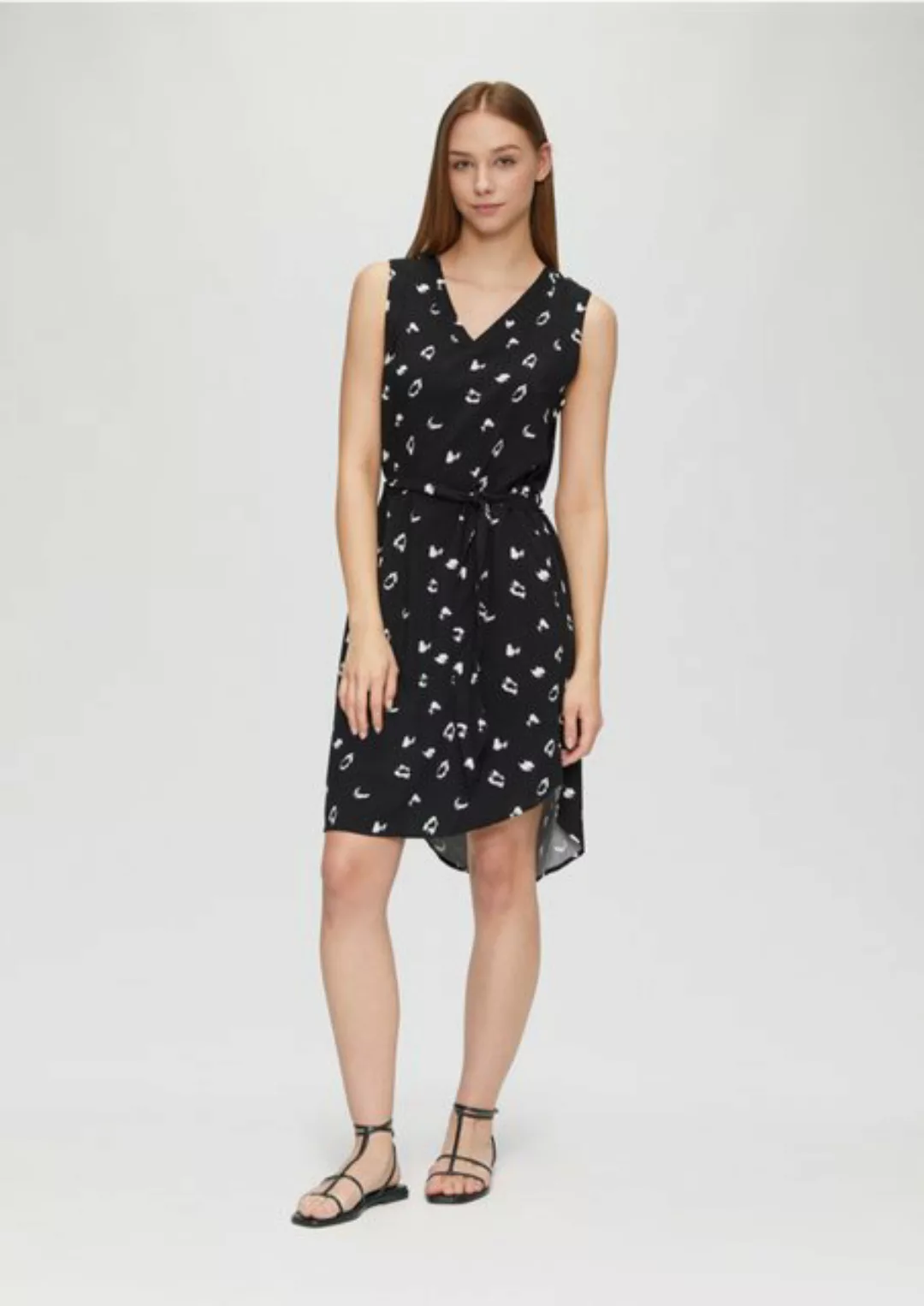 QS Minikleid Kurzes Kleid mit Stoffgürtel und All-over-Print günstig online kaufen