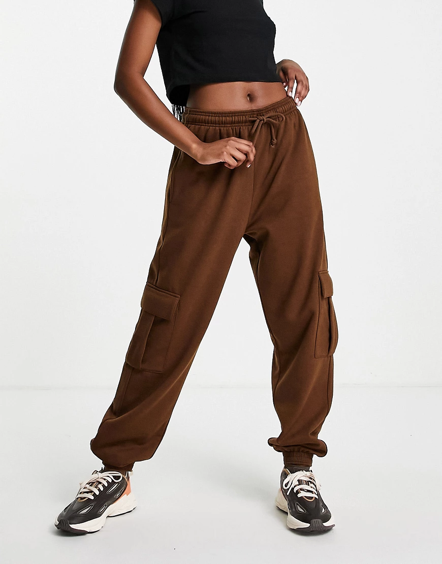 Topshop – Oversize-Utility-Jogginghose in Braun günstig online kaufen