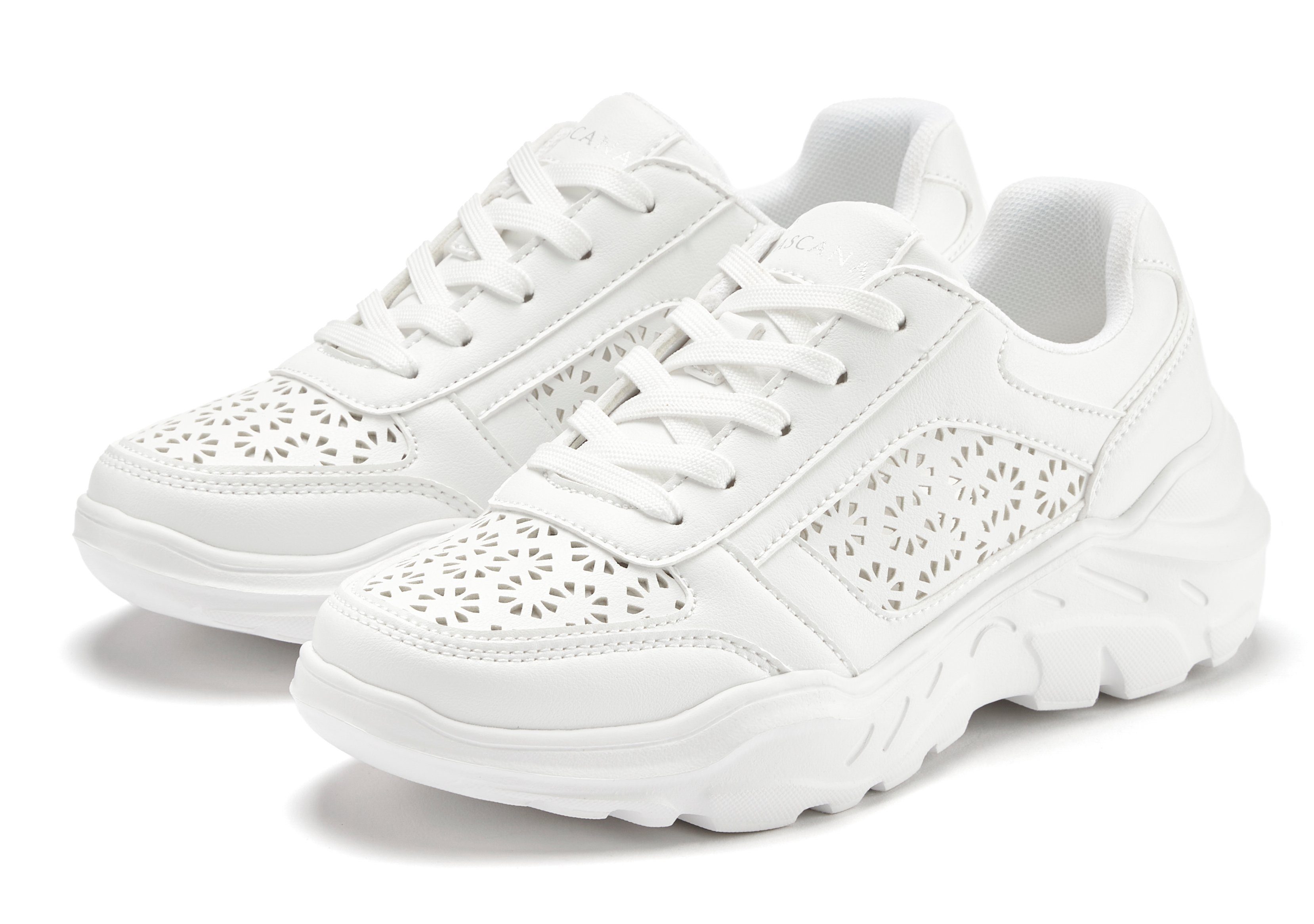 LASCANA Sneaker, Freizeitschuh, Halbschuh mit kleinen Cut-Outs und Chunky S günstig online kaufen