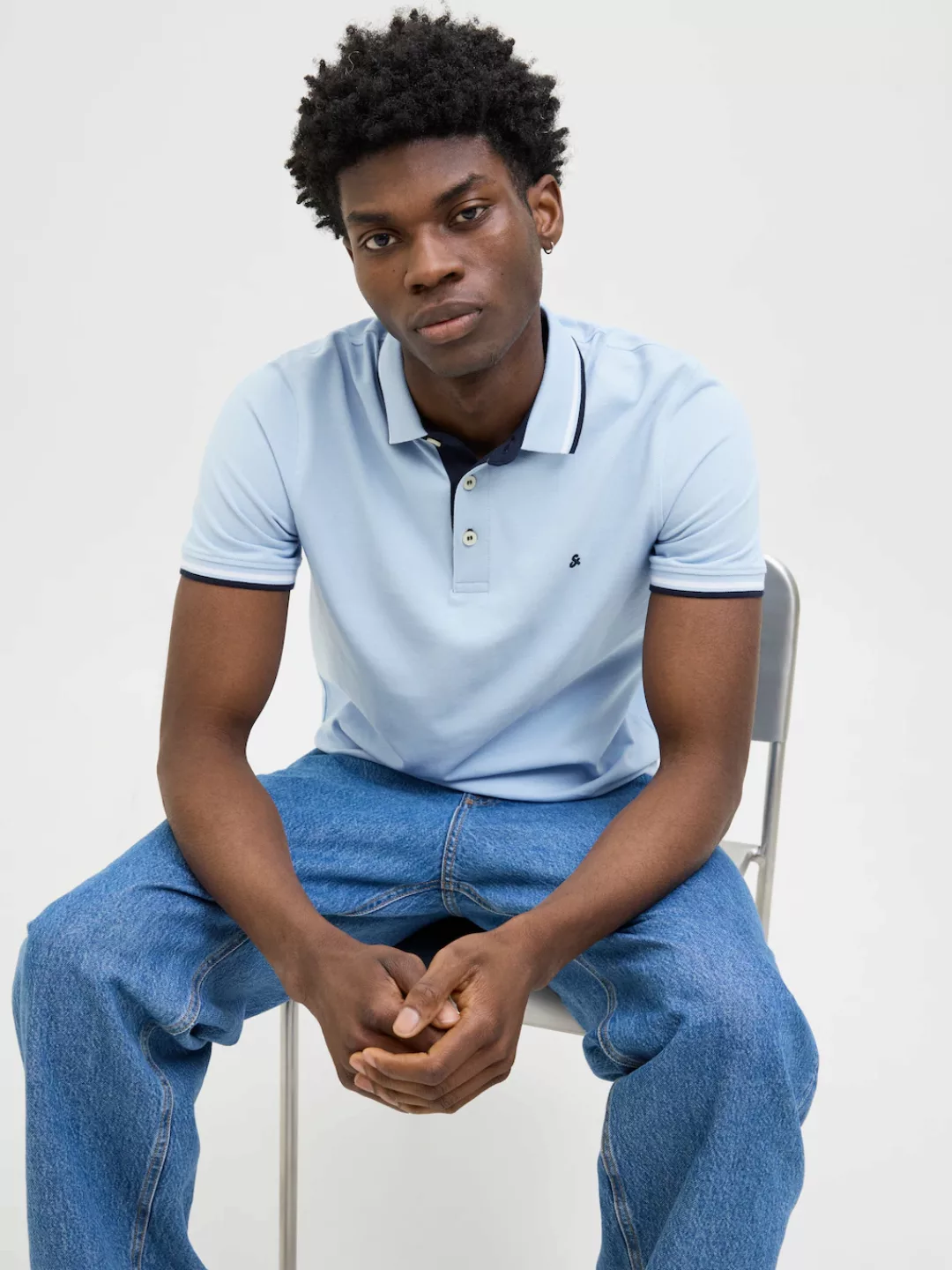Jack & Jones Poloshirt "JJEPAULOS POLO SS NOOS", mit Logo Stickerei günstig online kaufen
