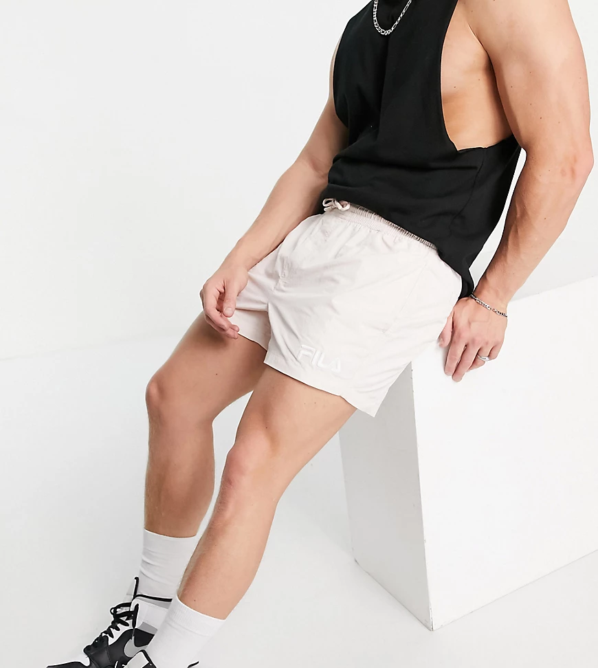Fila – Shorts in Pastellrosa mit kleinem Logo – exklusiv bei ASOS günstig online kaufen