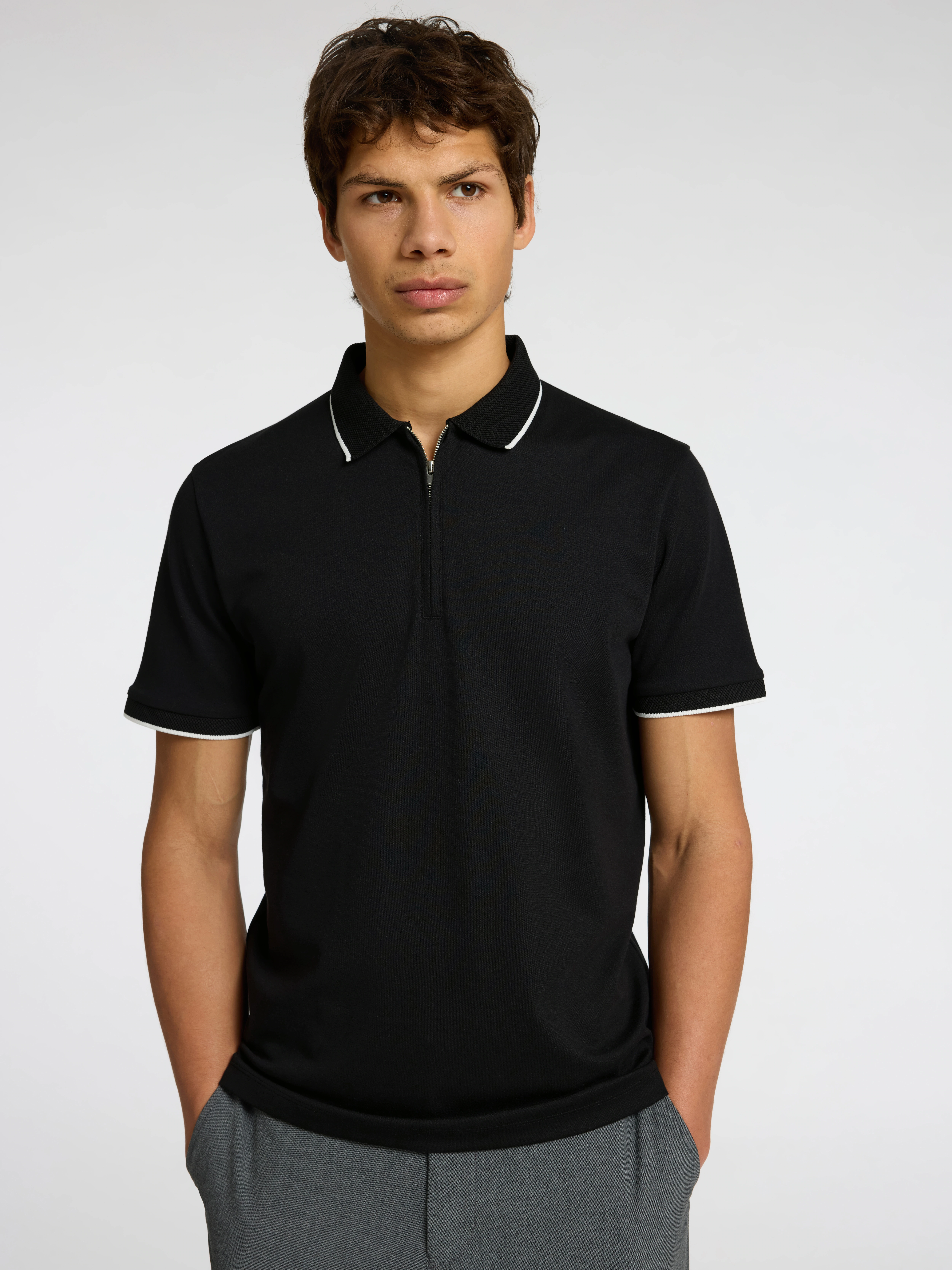 ONLY & SONS Poloshirt - Stilvolles und modisches kurzarm Poloshirt mit Zip günstig online kaufen