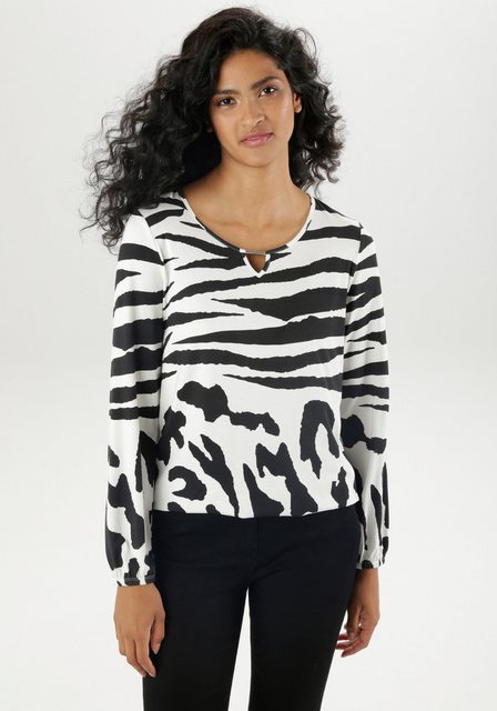 Aniston SELECTED Langarmshirt, mit Cut-Out, Schmuckelement und Animal-Print günstig online kaufen