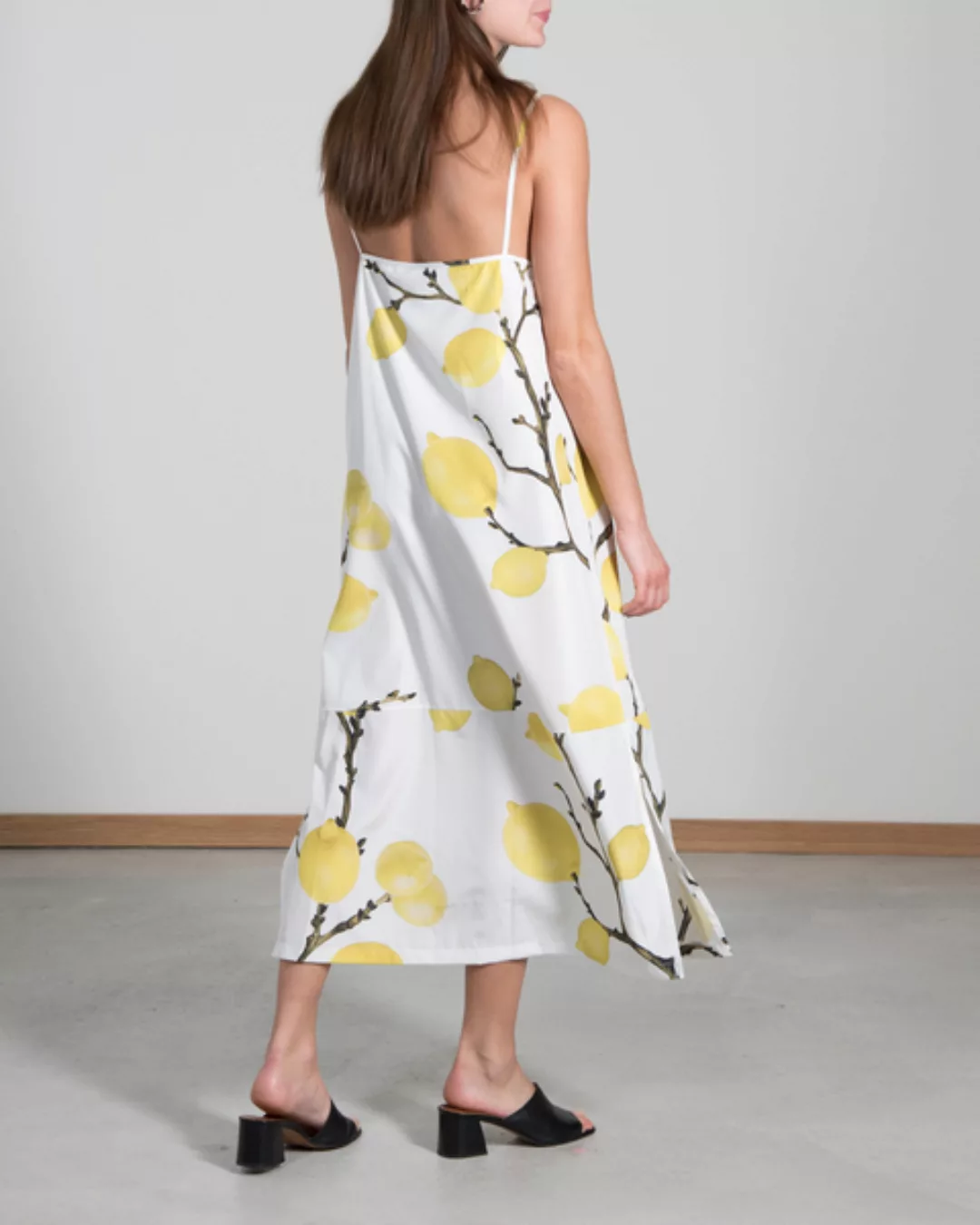 Kleid Capri Midi Weiß Mit Zitronenprint günstig online kaufen