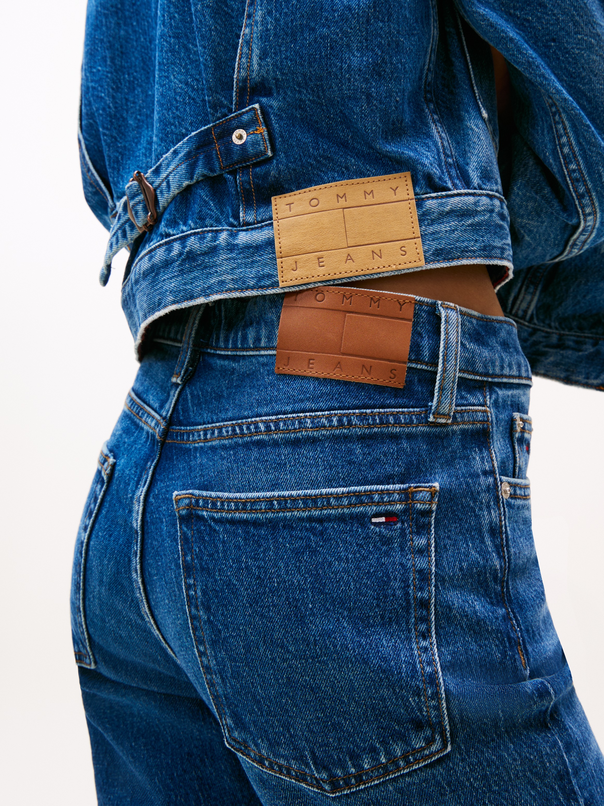 Tommy Jeans Bootcut-Jeans "CLEO MID BOOTCUT BI0152" günstig online kaufen