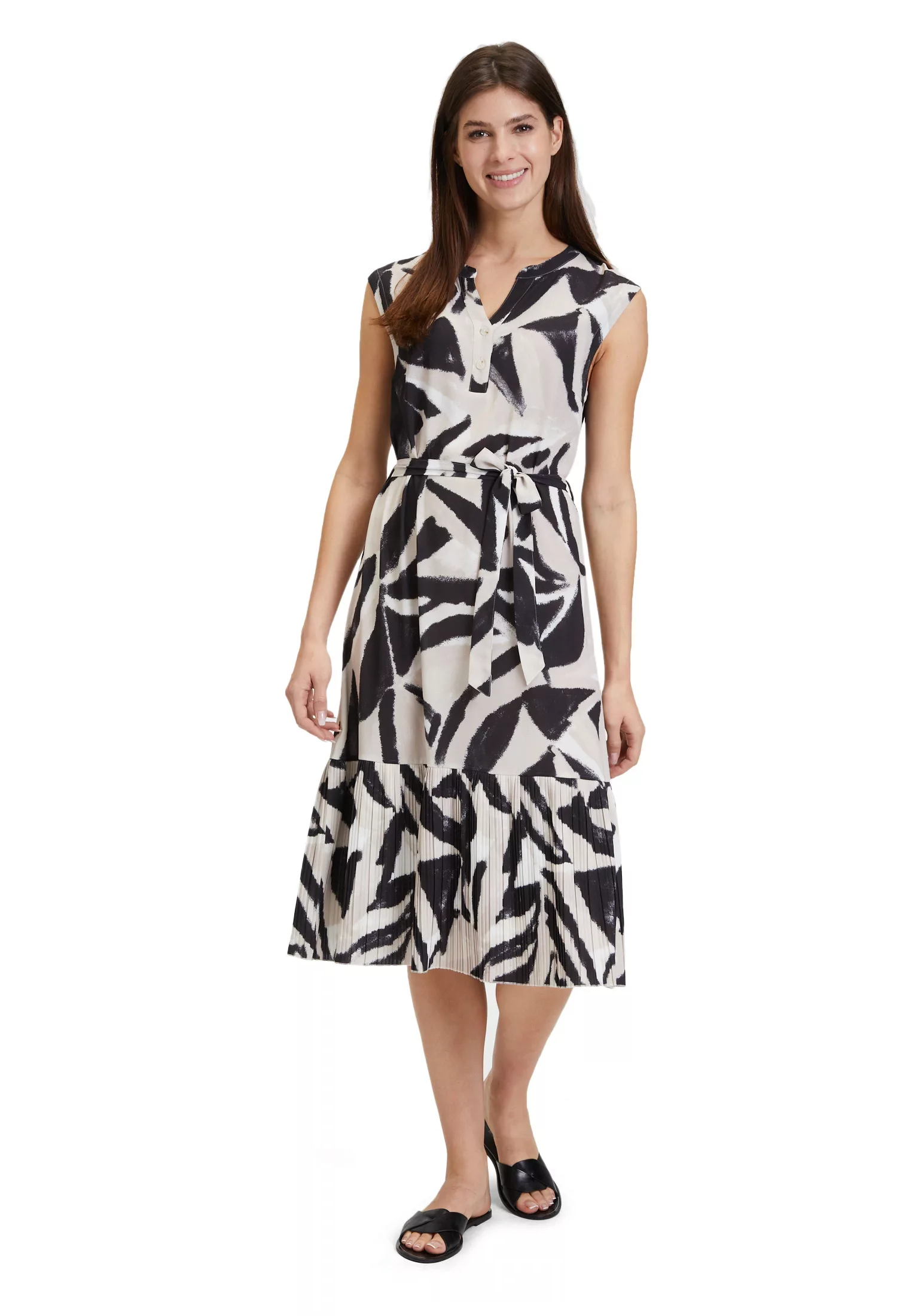 Betty&Co Volantkleid "Betty & Co Volantkleid mit Print", Plissee günstig online kaufen