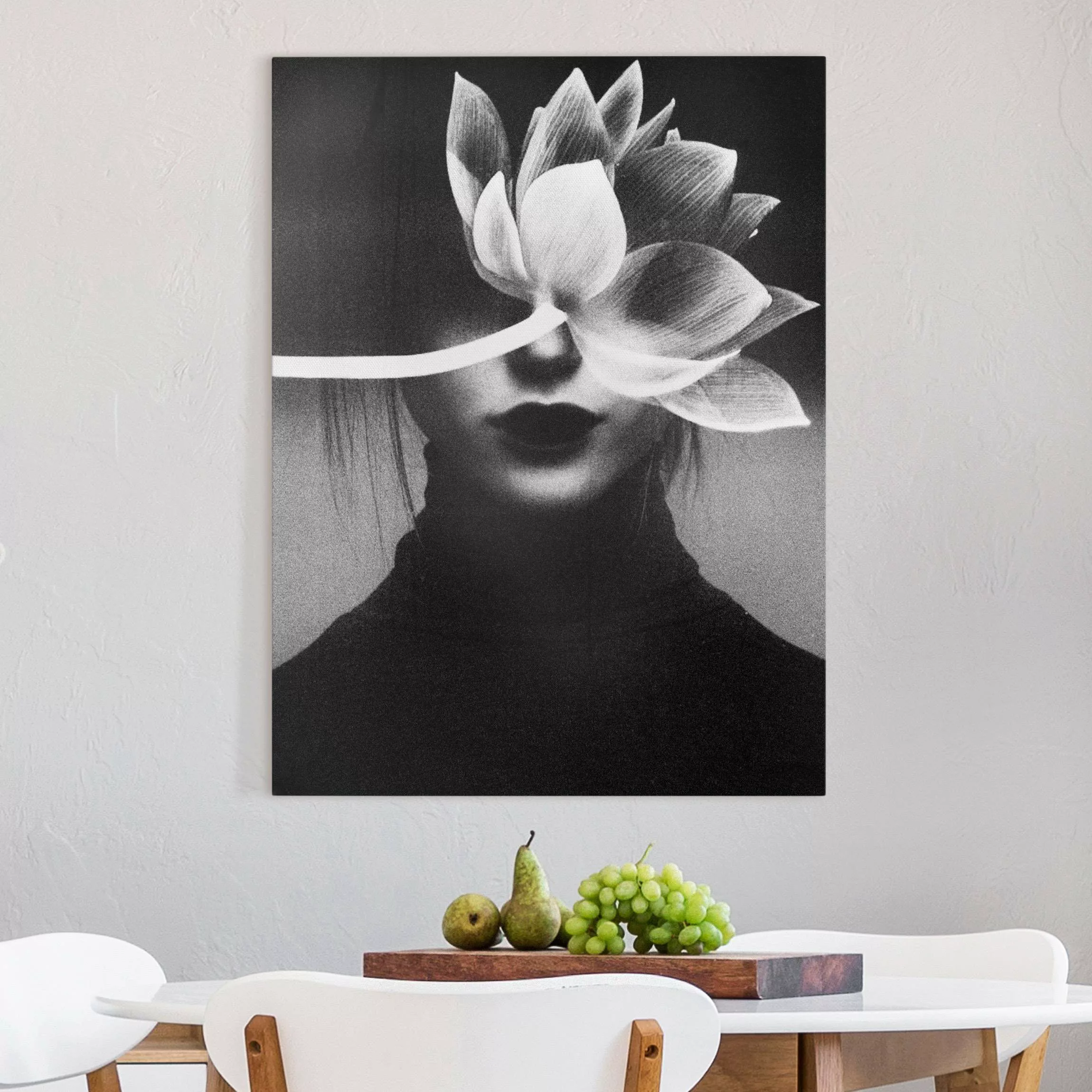 Leinwandbild Fototexperiment Lotus günstig online kaufen