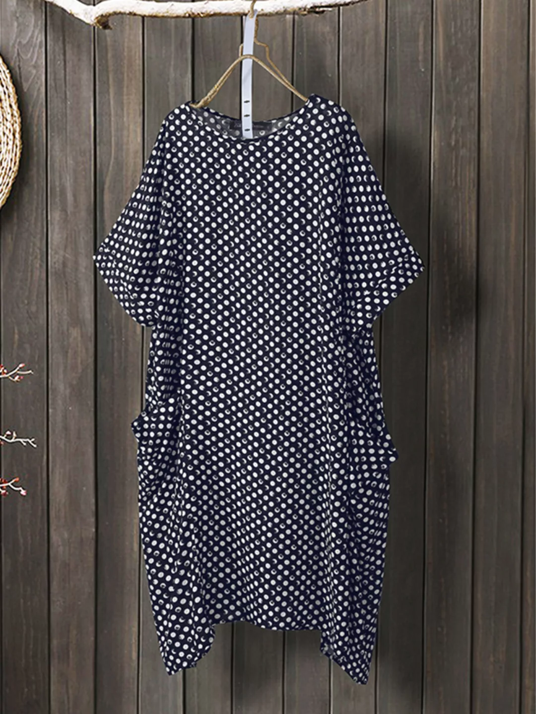 Polka Dot Print Unregelmäßig Plus Größe Kleid mit Taschen günstig online kaufen