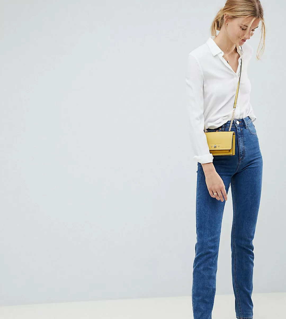 ASOS DESIGN Tall – Recycled Farleigh – Schmale Mom-Jeans mit hohem Bund in günstig online kaufen