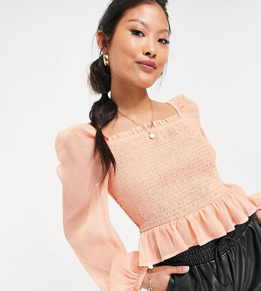 Miss Selfridge Petite – Gesmokte Bluse mit Raffung in Rosa günstig online kaufen