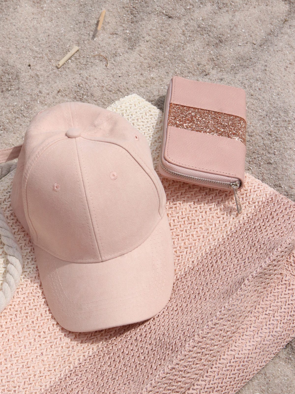 styleBREAKER Geldbörse Geldbörse mit Pailletten Streifen günstig online kaufen