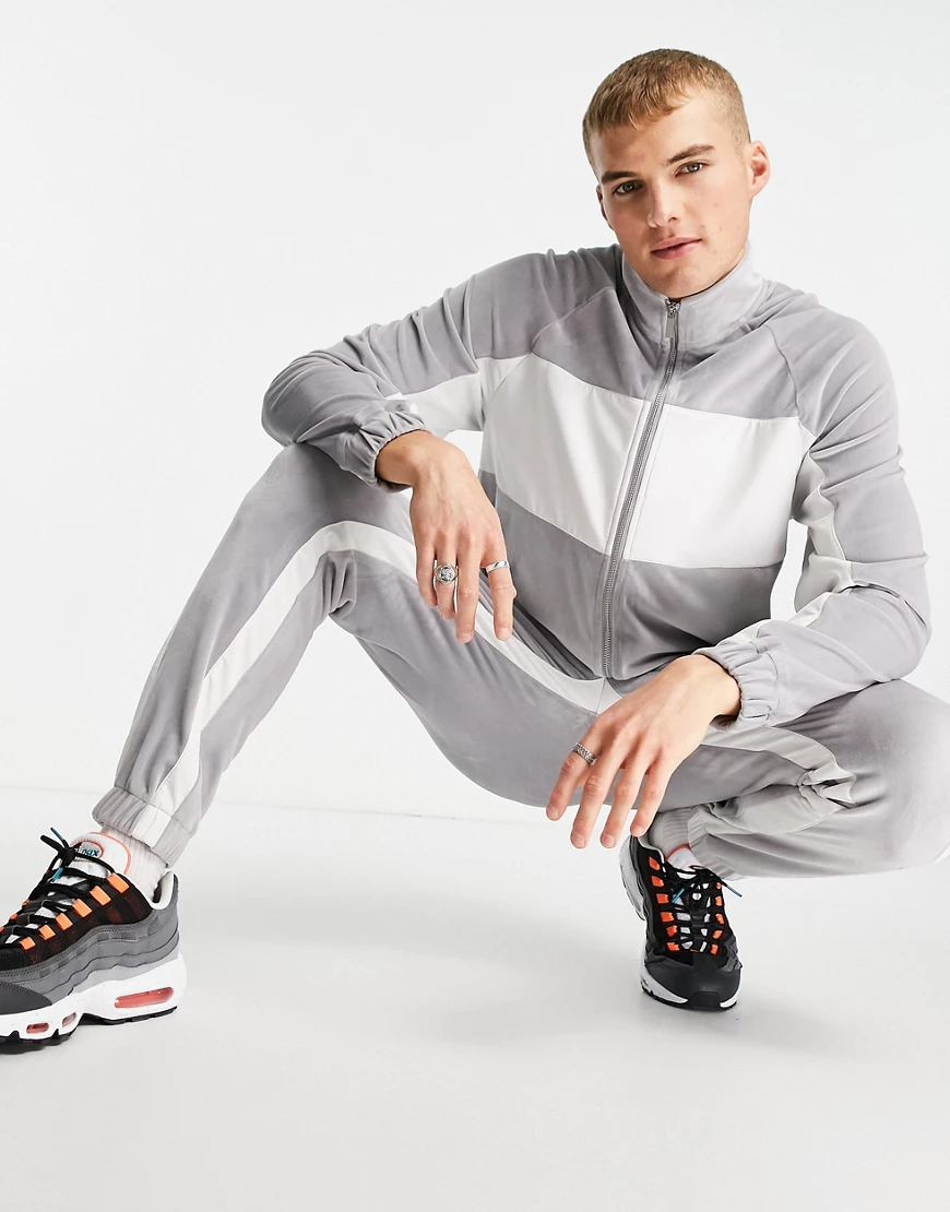 Topman – Velours-Jogginghose in Grau mit Blockfarbendesign, Kombiteil günstig online kaufen