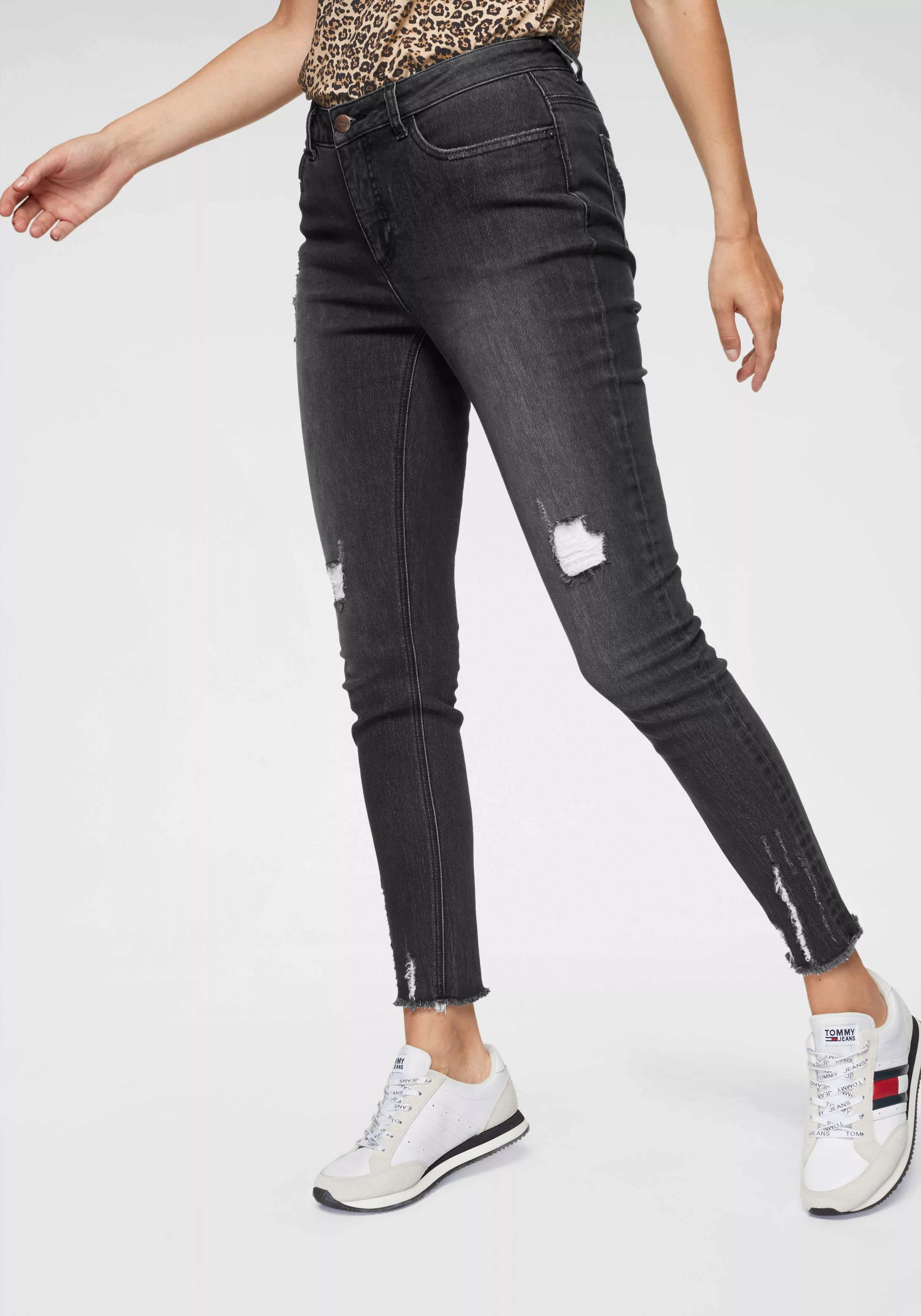 Aniston CASUAL Skinny-fit-Jeans, mit Destroyed-Effekt günstig online kaufen