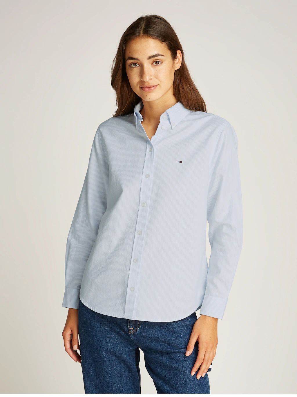 Tommy Jeans Hemdbluse "TJW REG OXFORD SHIRT", mit Logostickerei günstig online kaufen