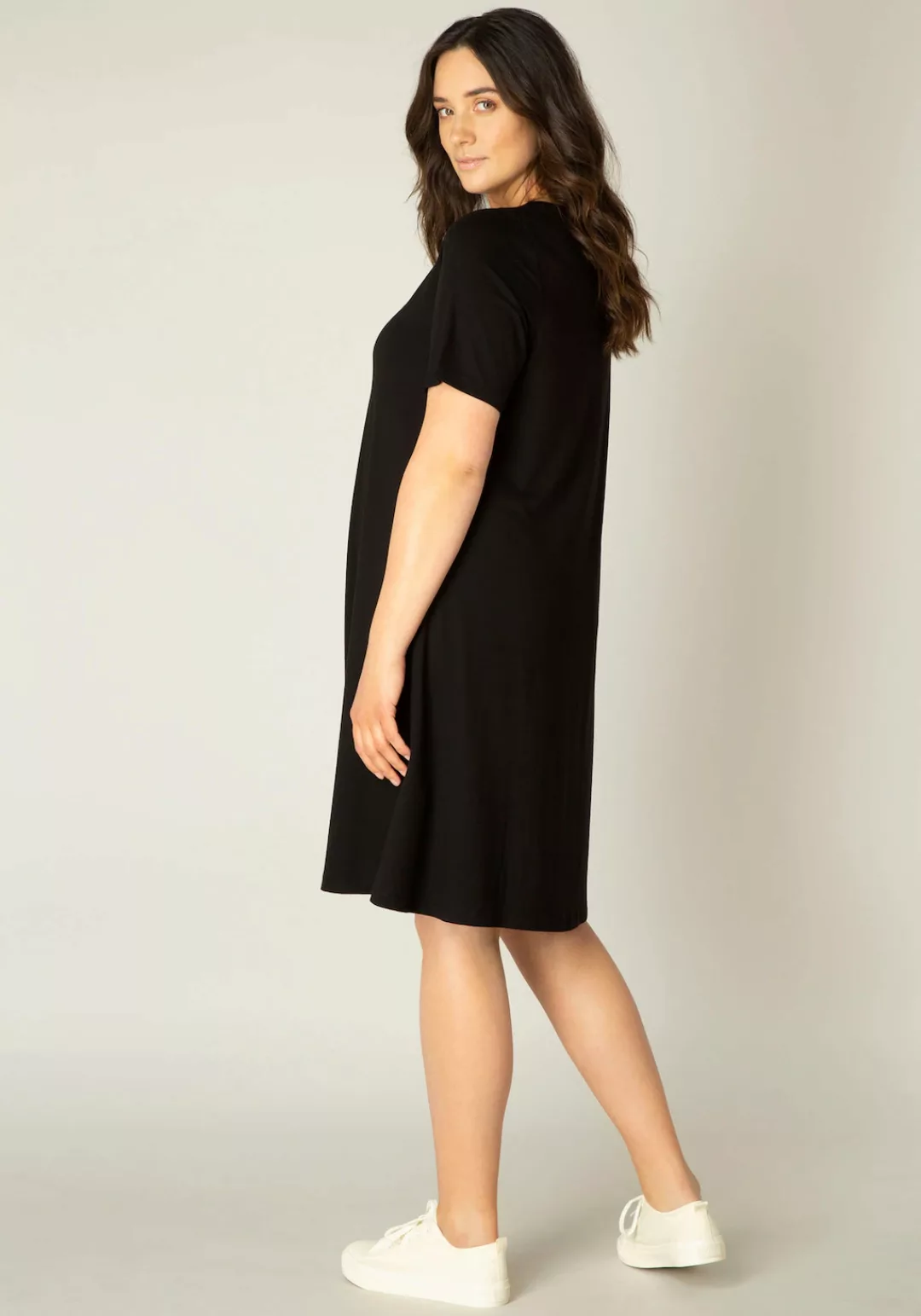 Base Level Curvy Shirtkleid "Abernathy", In leicht ausgestellter Form günstig online kaufen