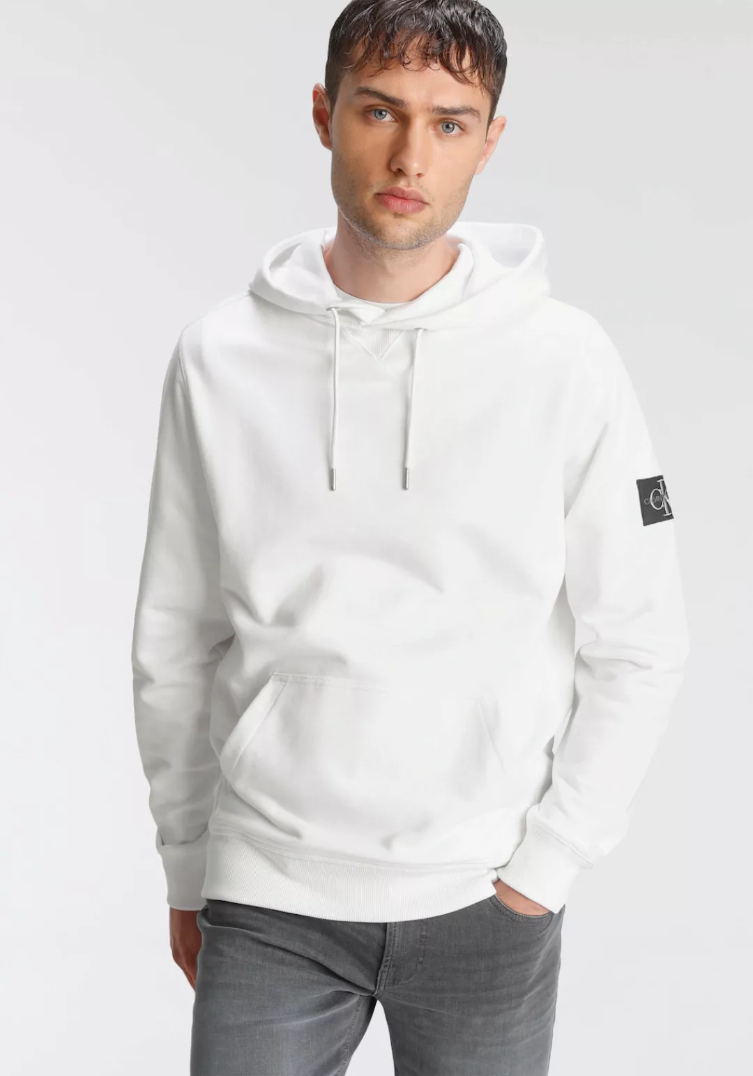 Calvin Klein Jeans Kapuzensweatshirt MONOGRAM SLEEVE BADGE HOODIE mit hochw günstig online kaufen