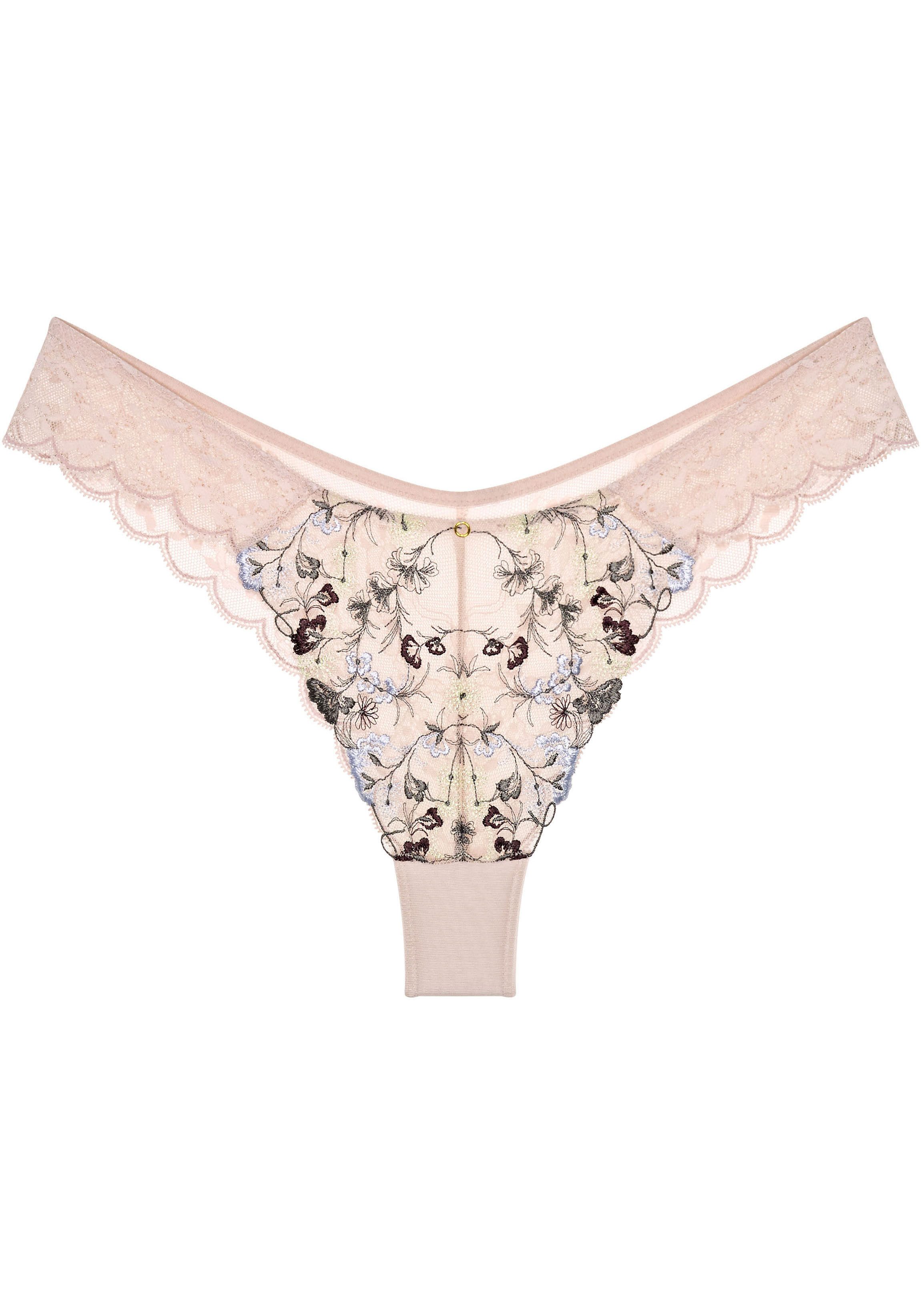 Triumph Brasilslip "Sensual Spotlight", zarte florale Spitze, hoher Beinaus günstig online kaufen