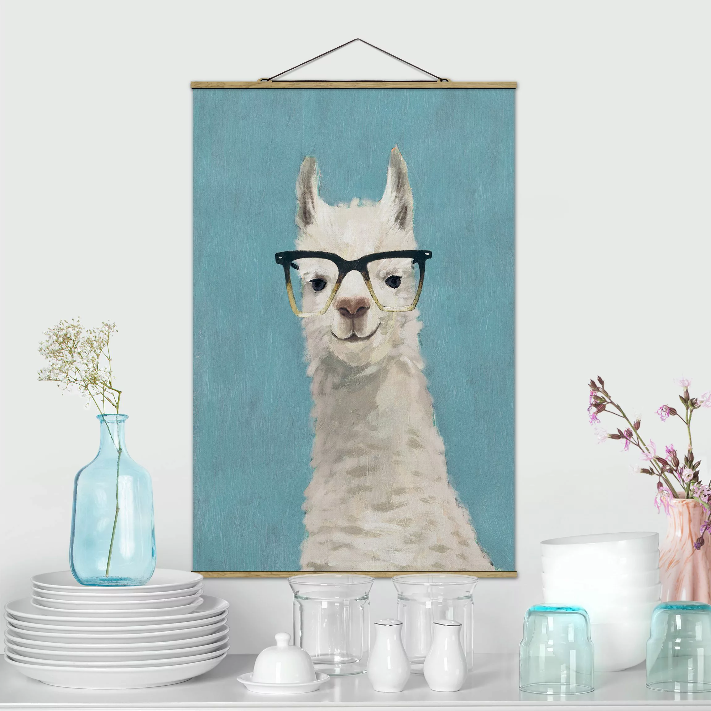 Stoffbild Tiere mit Posterleisten - Hochformat Lama mit Brille IV günstig online kaufen