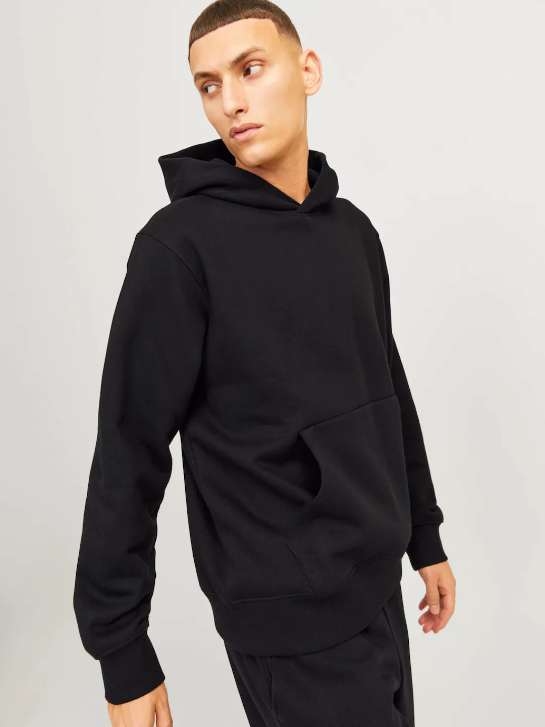 Jack & Jones Kapuzensweatshirt "JJEURBAN EDGE SWEAT HOOD NOOS", mit Känguru günstig online kaufen