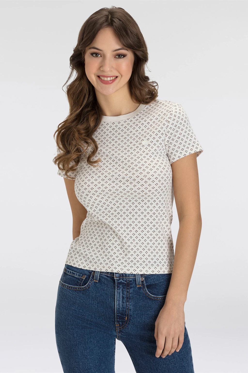 Levis T-Shirt "ESSENTIAL HM SS TEE", Taillierter Schnitt günstig online kaufen