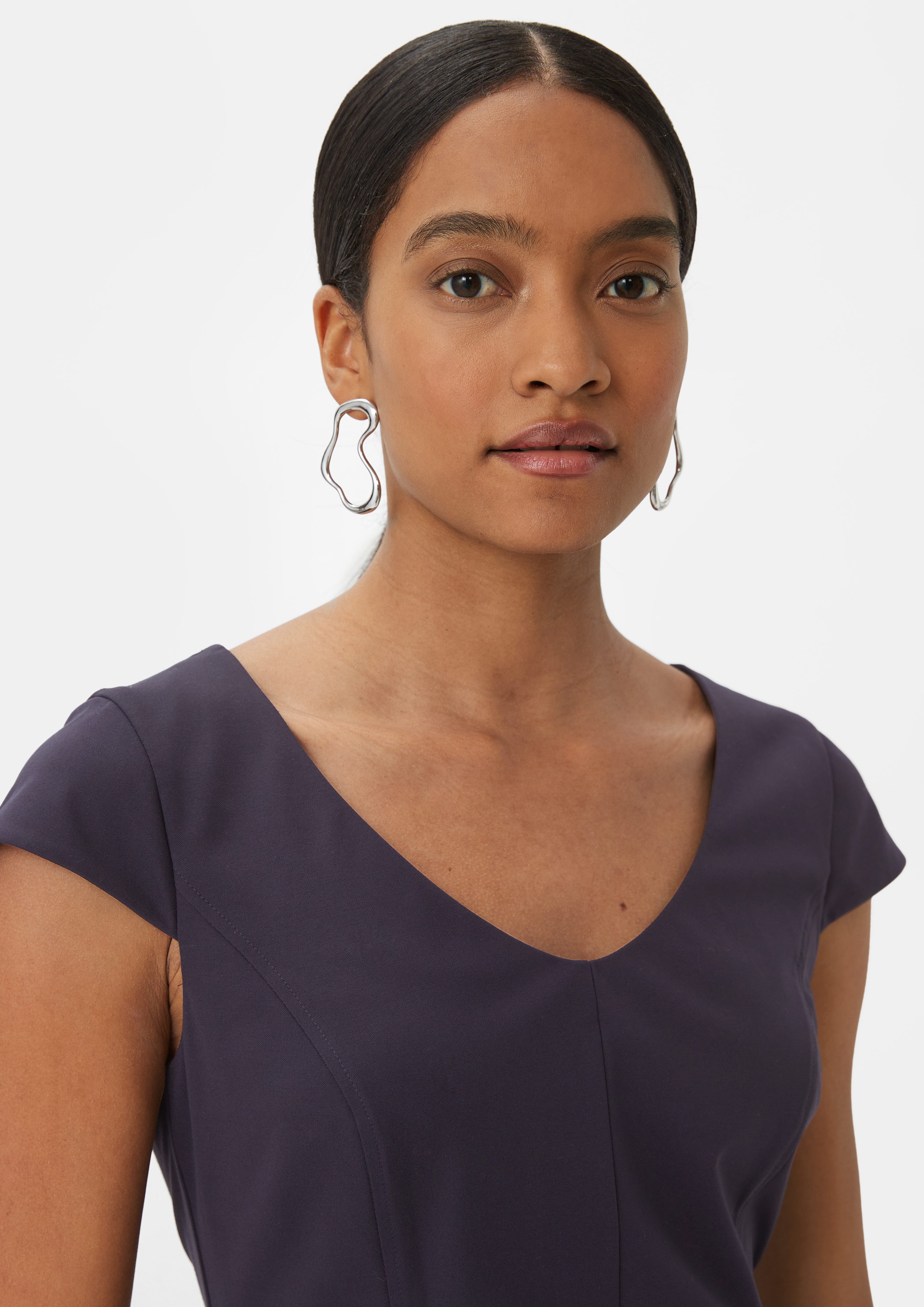 Comma Minikleid Kleid mit Kappärmeln Ziernaht günstig online kaufen