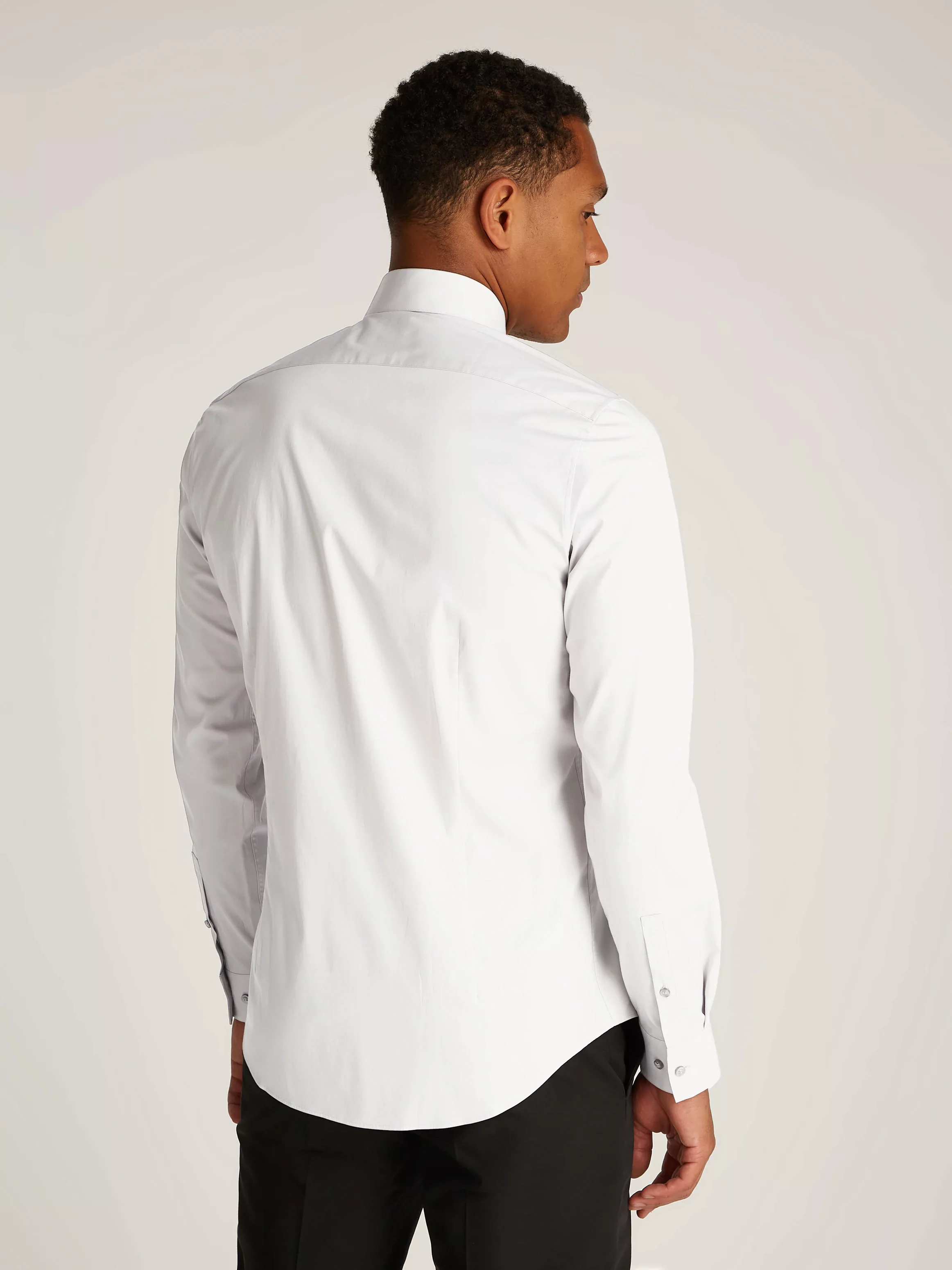 Calvin Klein Businesshemd "POPLIN STRETCH SLIM SHIRT", mit Kentkragen, Logo günstig online kaufen