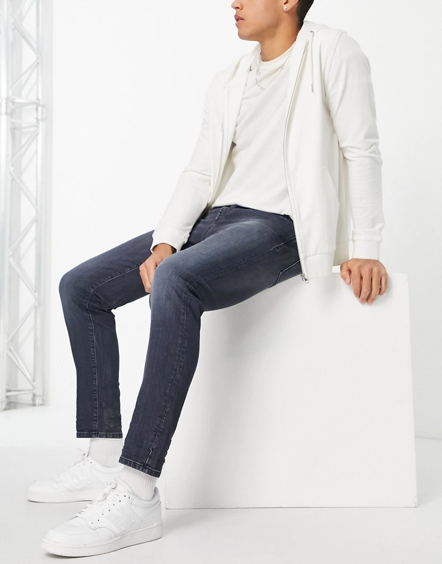 Selected Homme – Schmal zulaufende Stretch-Jeans aus Bio-Baumwolle mit schm günstig online kaufen