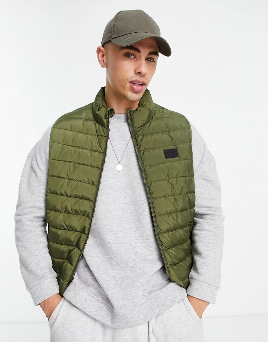 Jack & Jones – Wattierte Weste in Khaki-Grün günstig online kaufen