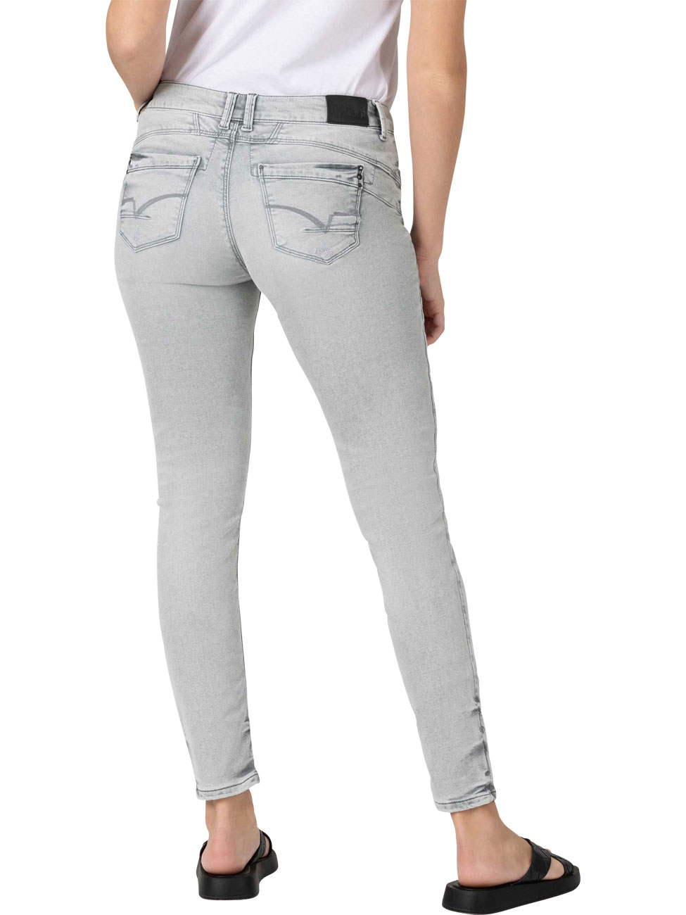 TIMEZONE Damen Jeans Tight SanyaTZ - Tight Fit - Grau - Stormy Grey Wash günstig online kaufen