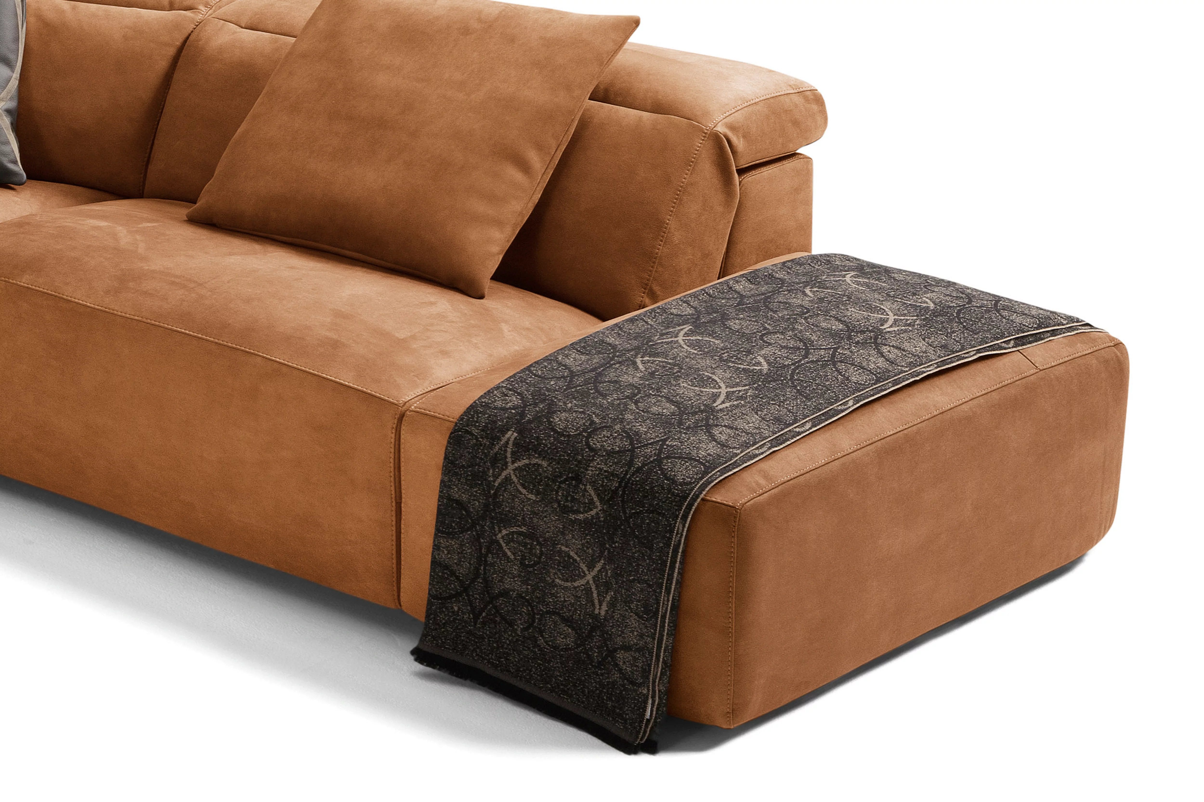 Egoitaliano Ecksofa »Beverly, extravangantes Designsofa mit erstklassigem S günstig online kaufen