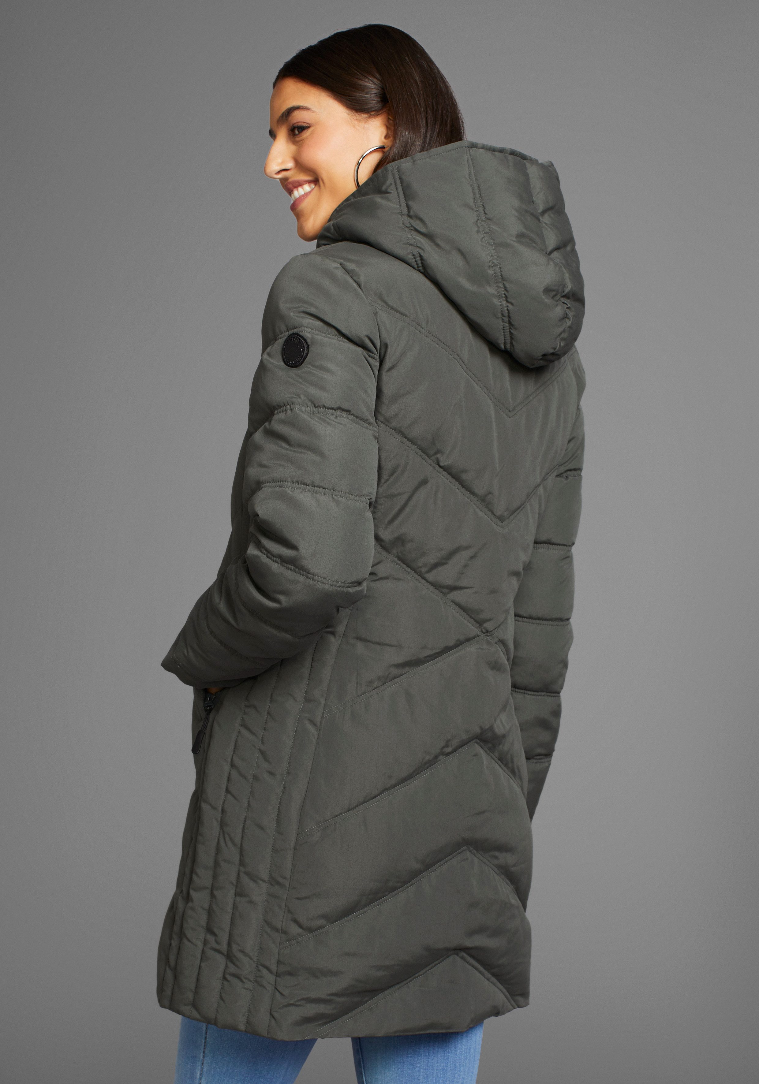 KangaROOS Winterjacke, mit Kapuze, mit hochschließendem Kragen, gefütterte günstig online kaufen