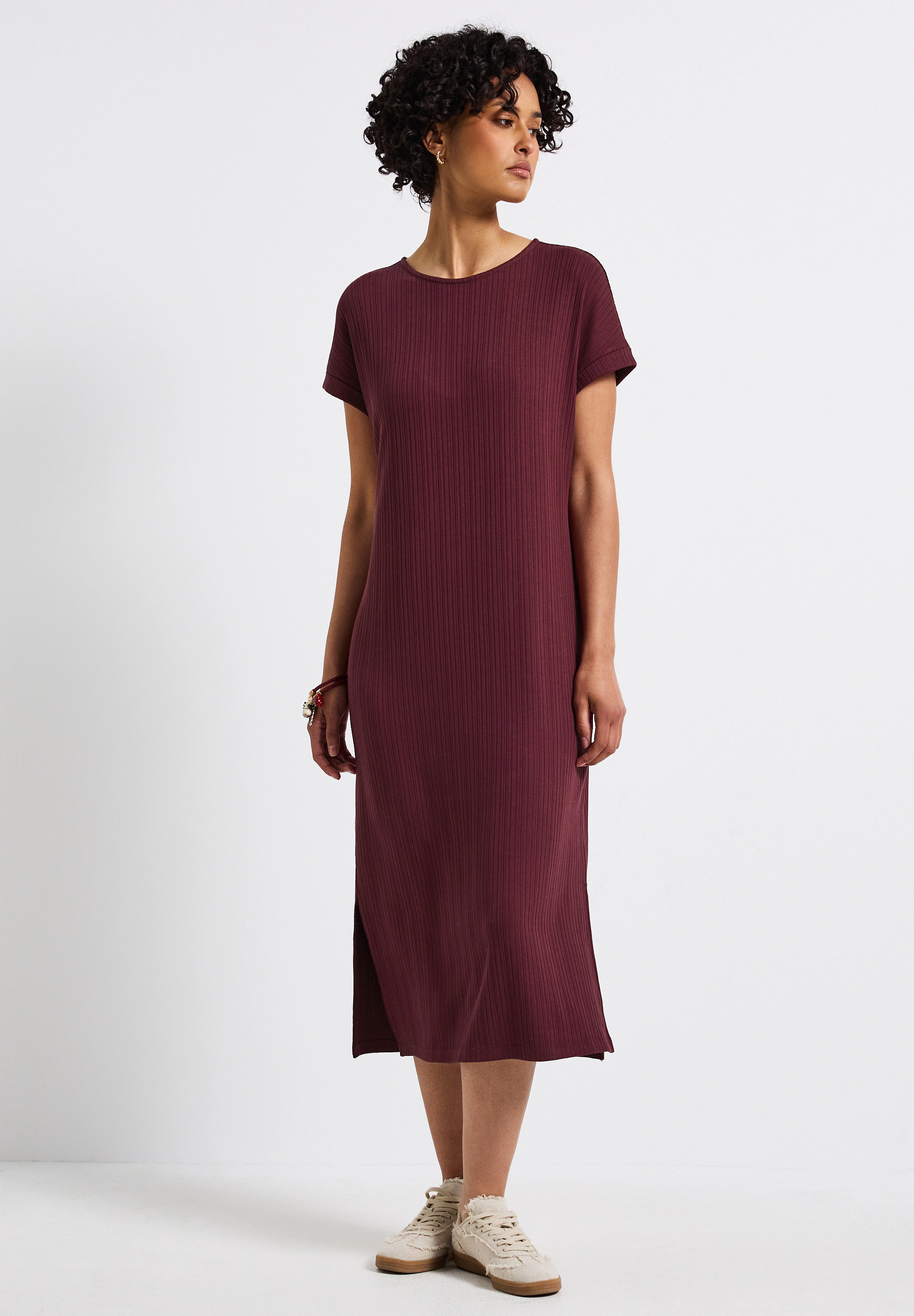 STREET ONE Midikleid, mit Rundhalsausschnitt günstig online kaufen