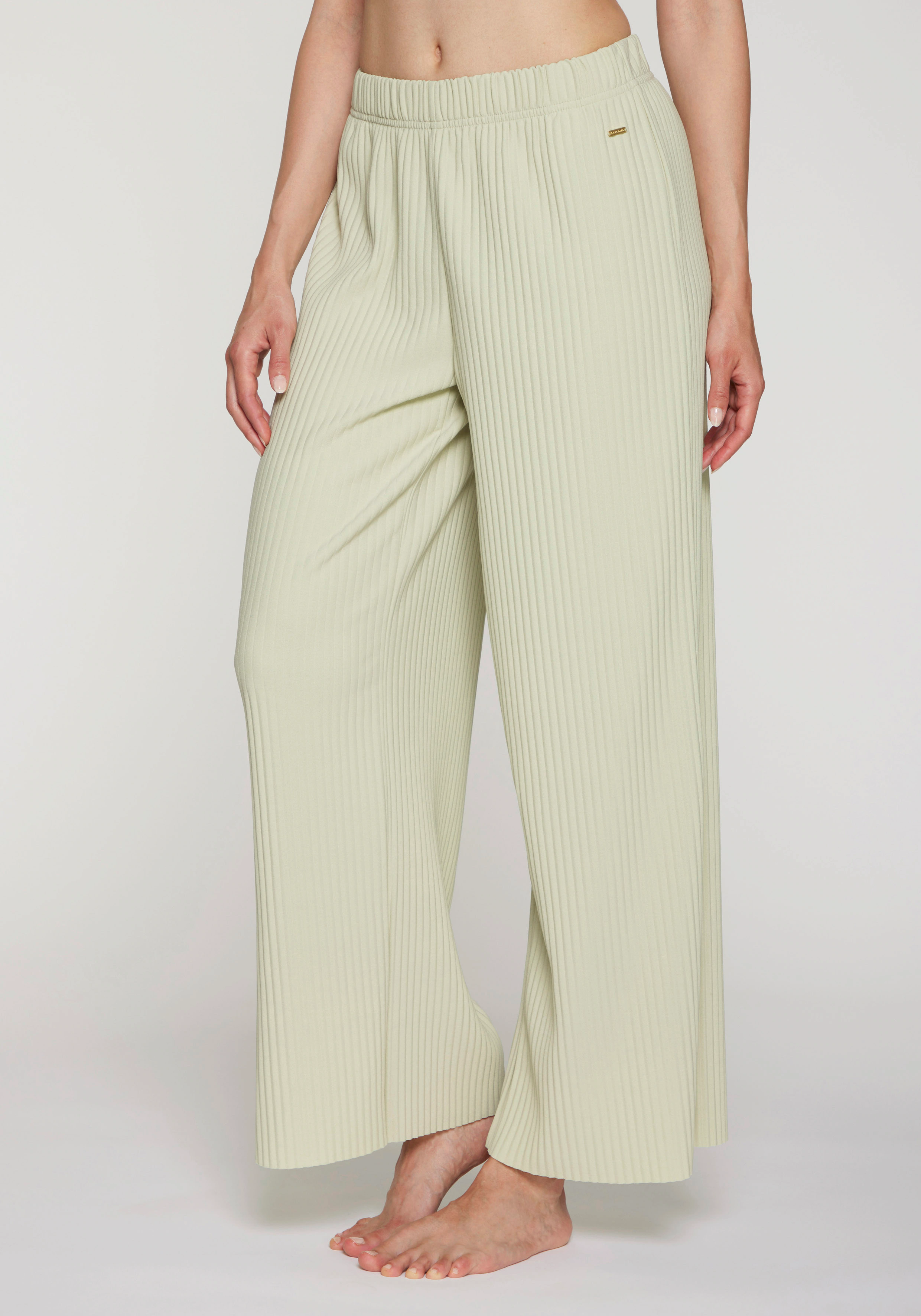 LASCANA Schlupfhose, in Plisseestruktur günstig online kaufen