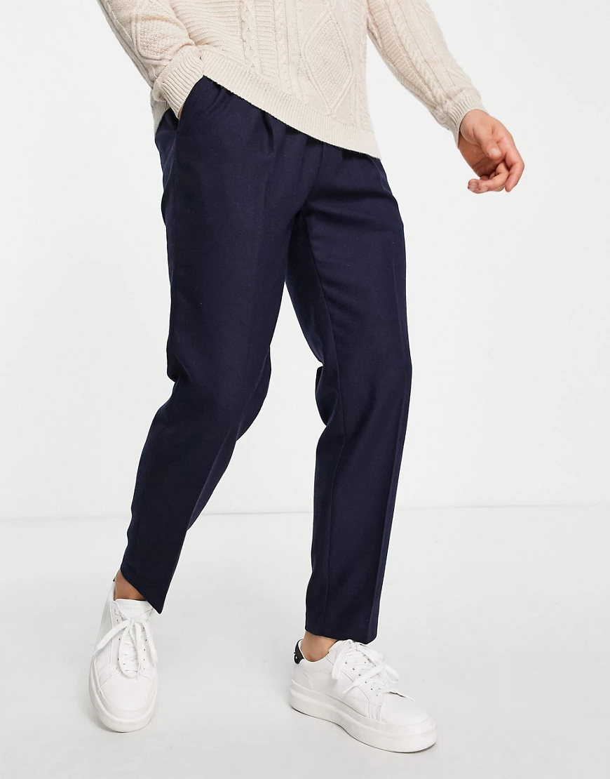 Topman – Schmal zulaufende, warme Hose mit elastischem Bund in Marineblau günstig online kaufen