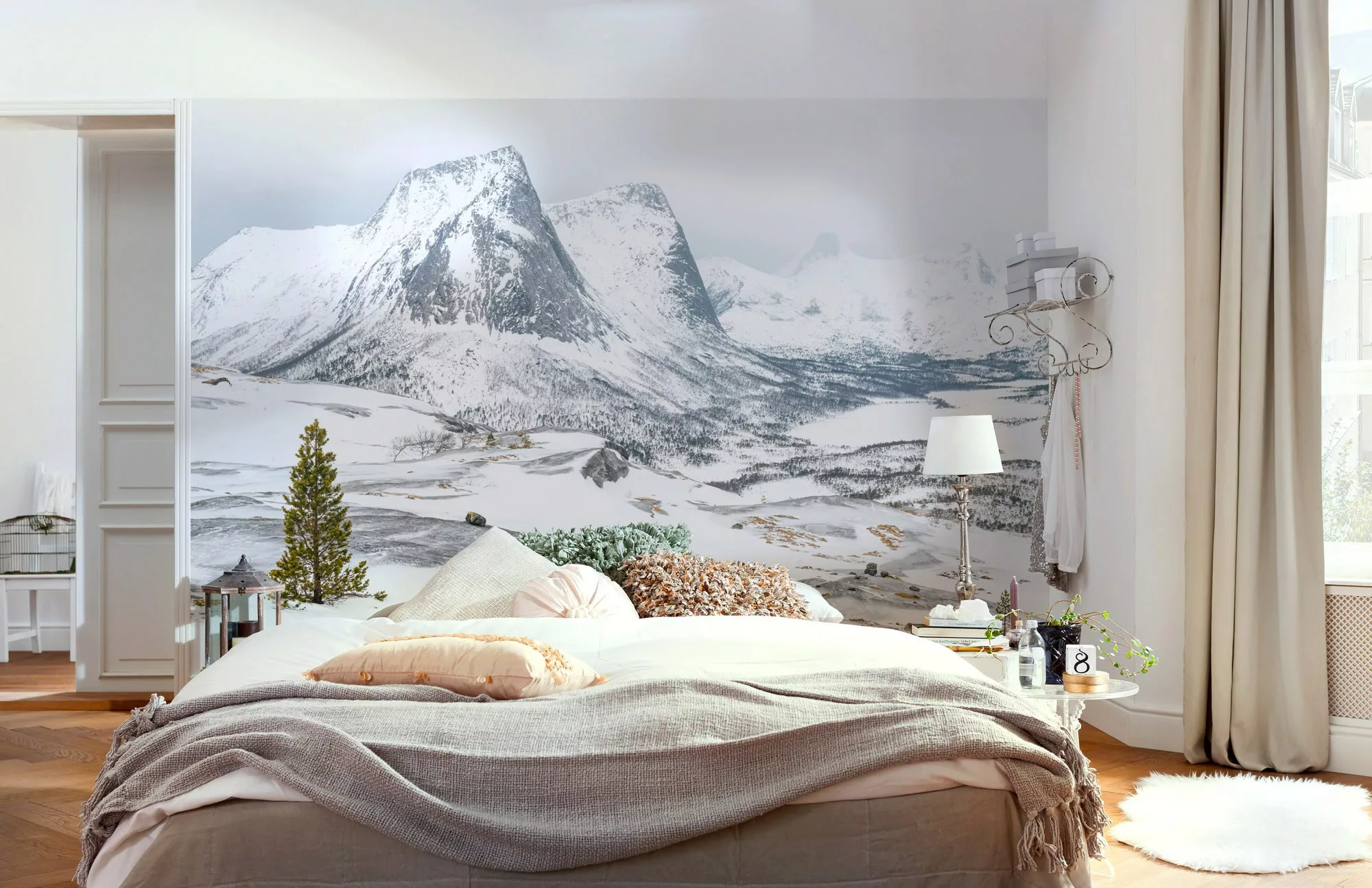 KOMAR Vlies Fototapete - White Enchanted Mountains - Größe 400 x 280 cm meh günstig online kaufen