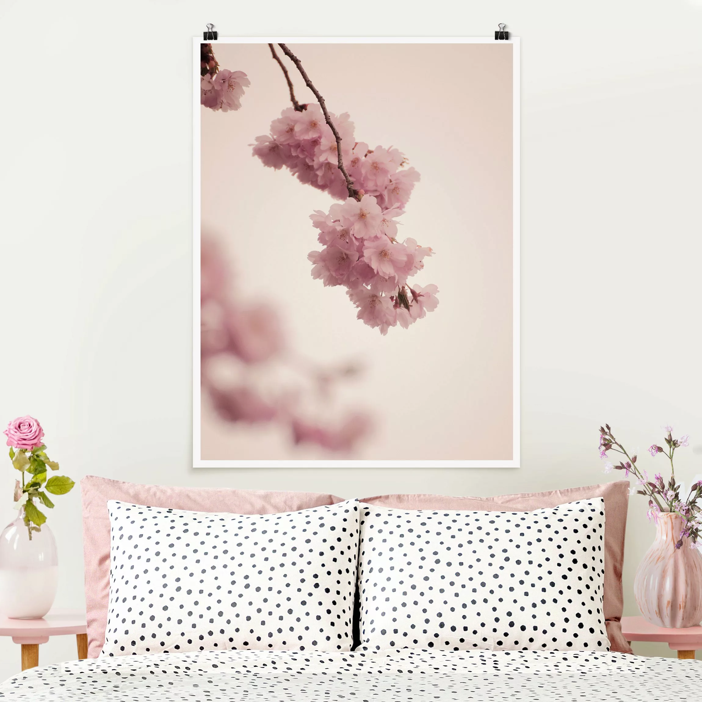 Poster Zartrosane Frühlingsblüte mit Bokeh günstig online kaufen