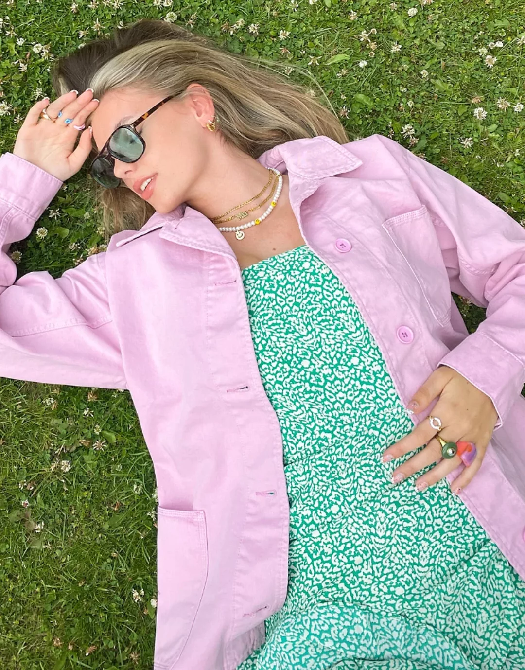 Topshop – Leichte Jacke in Rosa mit schlichten Taschen günstig online kaufen