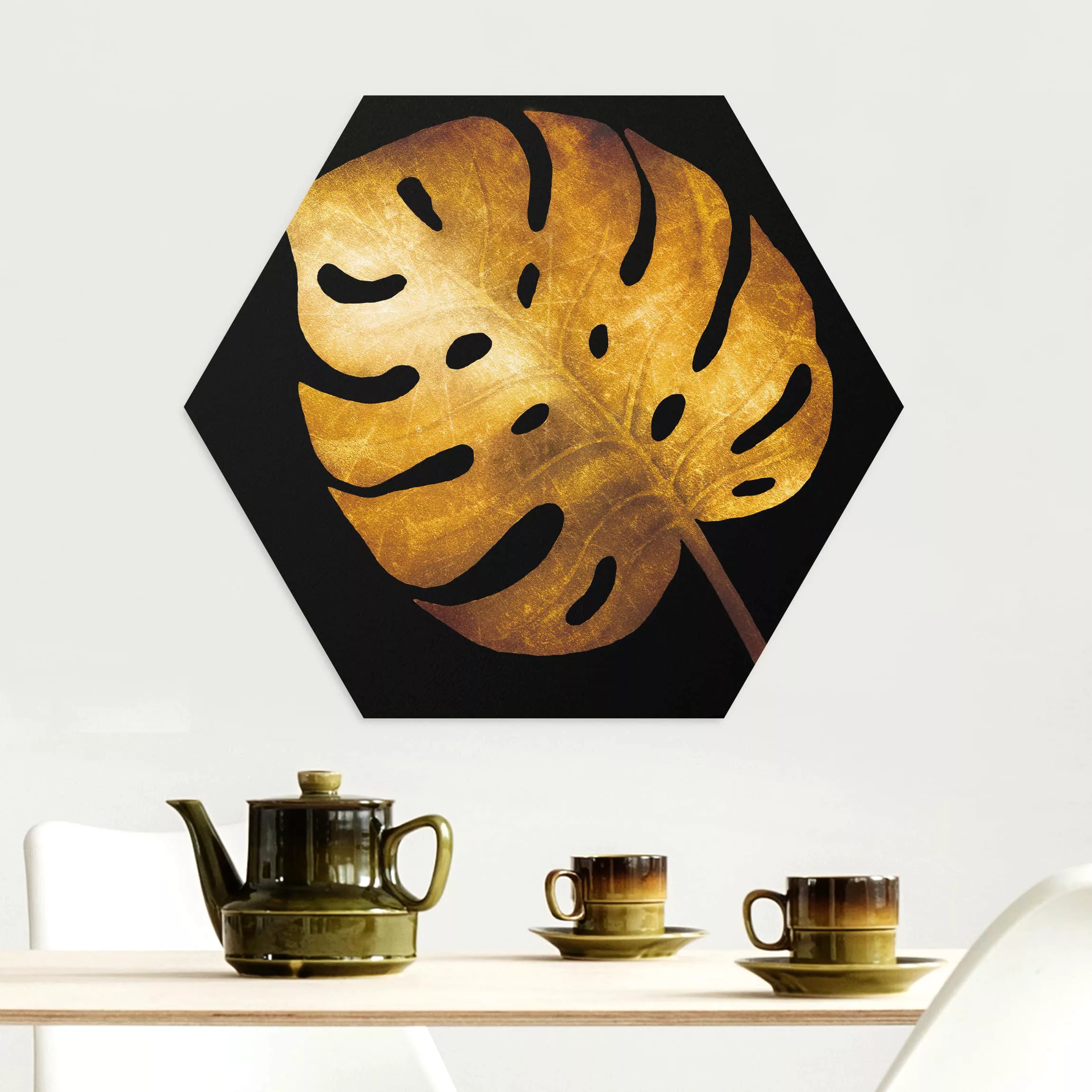 Hexagon-Alu-Dibond Bild Blumen Gold - Monstera auf Schwarz günstig online kaufen