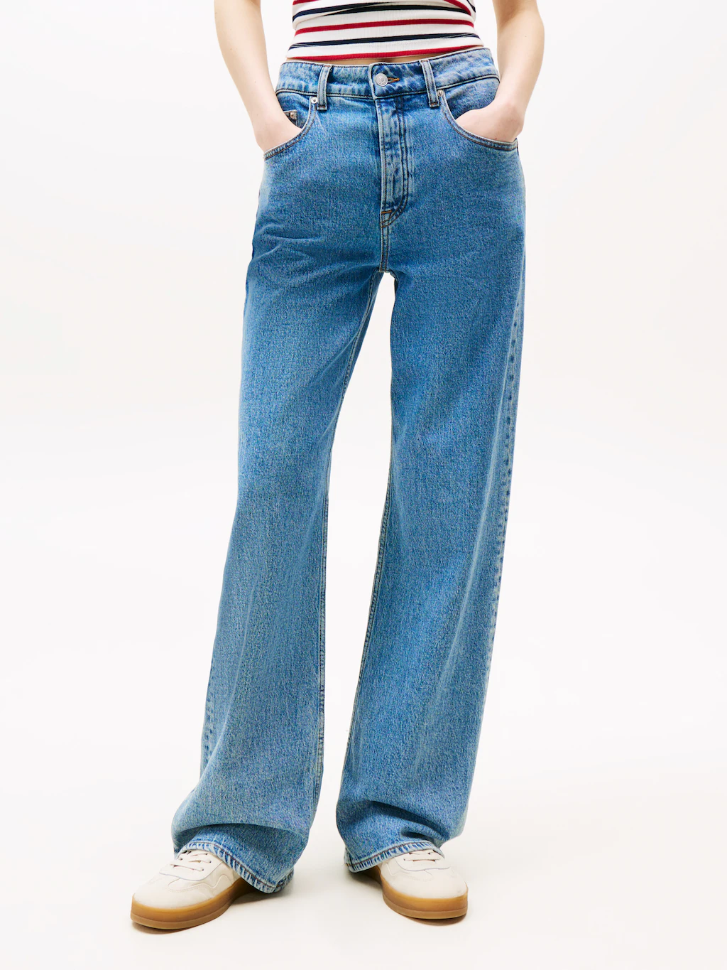 Tommy Jeans Relax-fit-Jeans "MIA MR RLXD STR", in blauer Waschung, mit Hamm günstig online kaufen