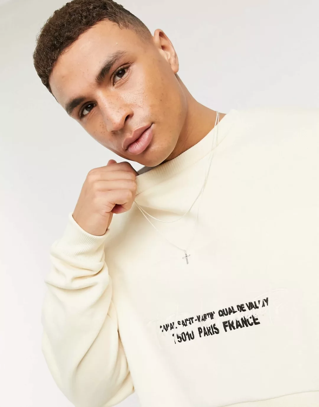 ASOS DESIGN – Oversize-Sweatshirt in gebrochenem Weiß mit Fleece-Einsatz un günstig online kaufen