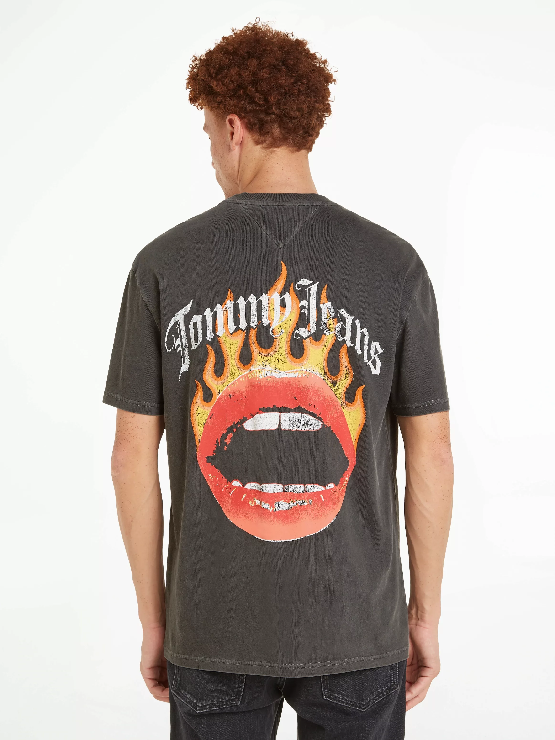 Tommy Jeans T-Shirt TJM REG VINTAGE FIRE LIPS TEE mit Rundhalsausschnitt günstig online kaufen