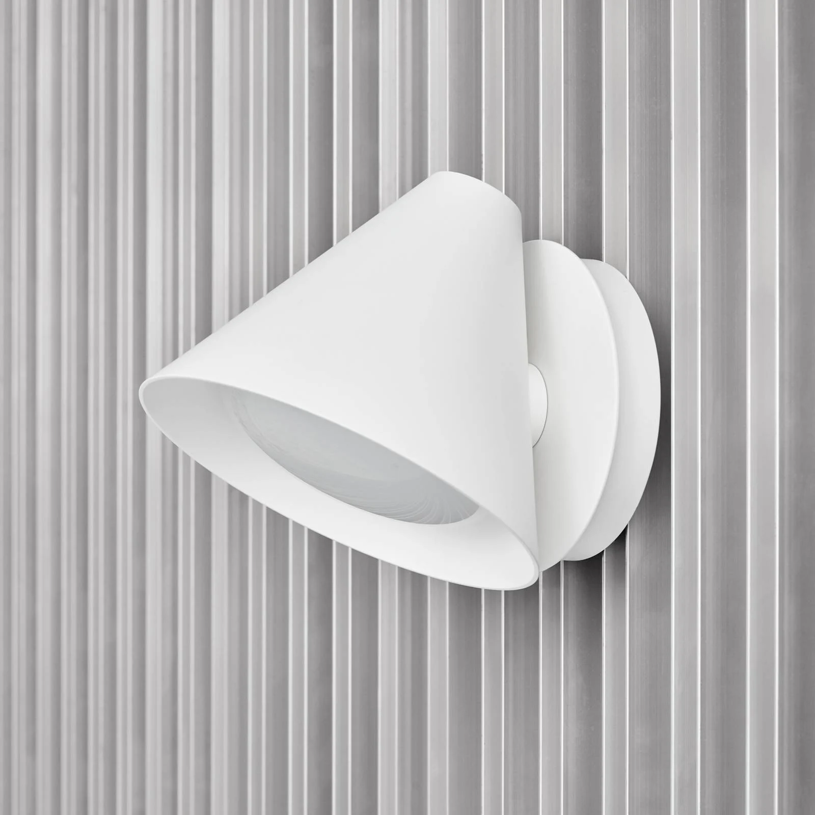 Louis Poulsen Keglen Wandlampe dim-to-warm weiß günstig online kaufen