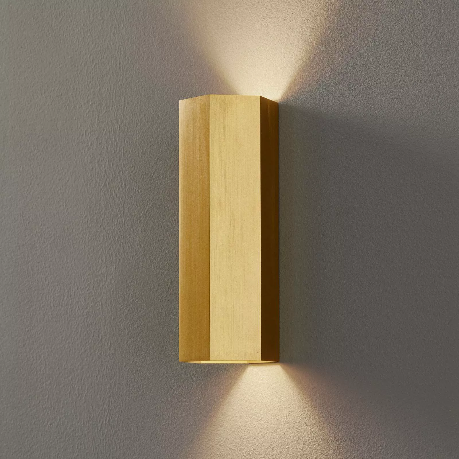 WEVER & DUCRÉ Hexo mini 2.0 Wandlampe 20cm gold günstig online kaufen