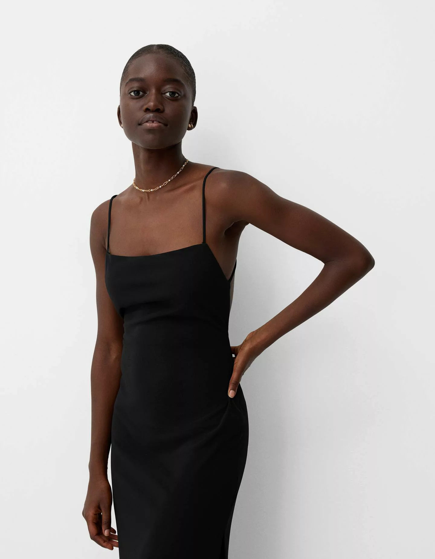 Bershka Midikleid Mit Trägern Damen Xs Schwarz günstig online kaufen