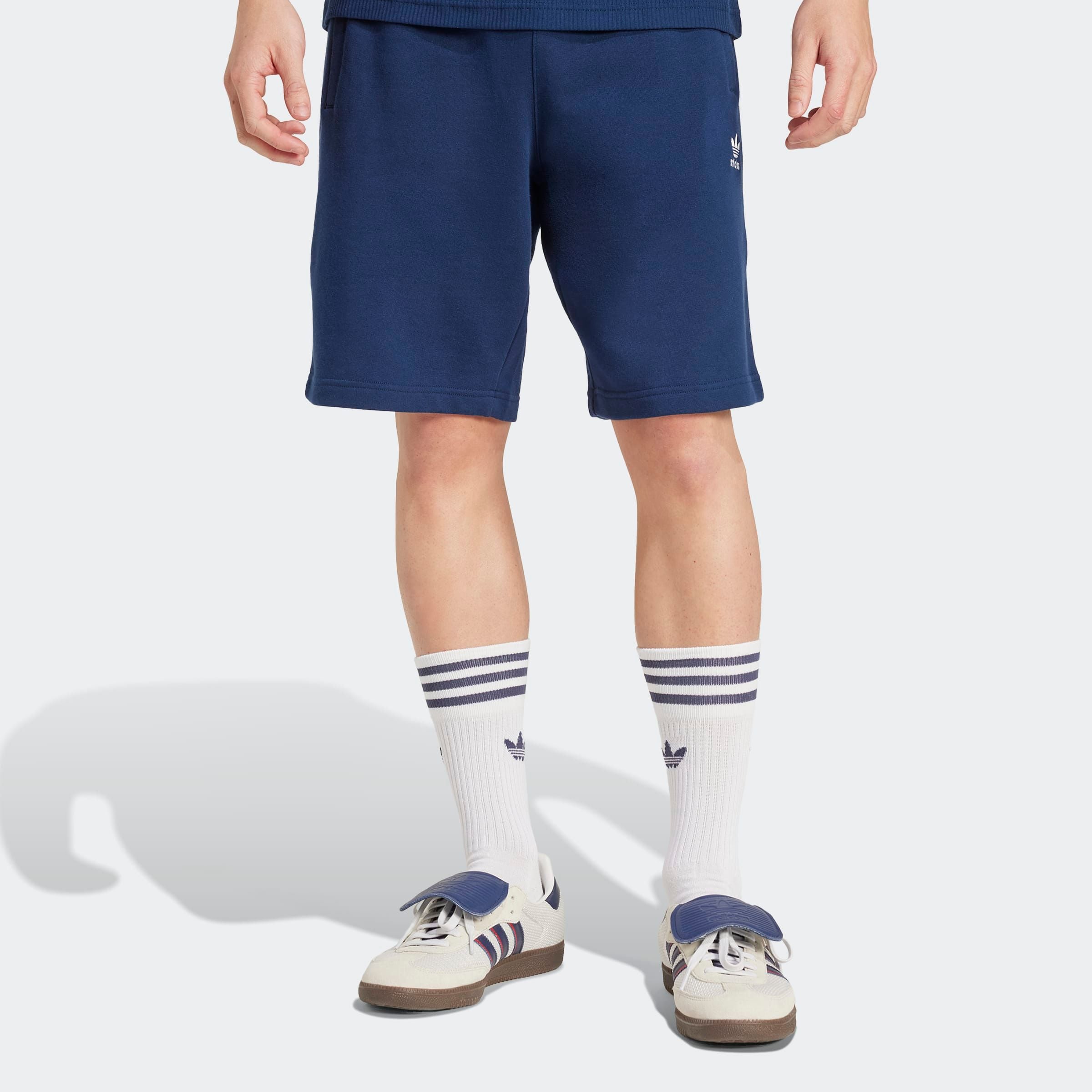 adidas Originals Shorts "ESS SHO", (1 tlg.), Essential Sweat Shorts mit Log günstig online kaufen