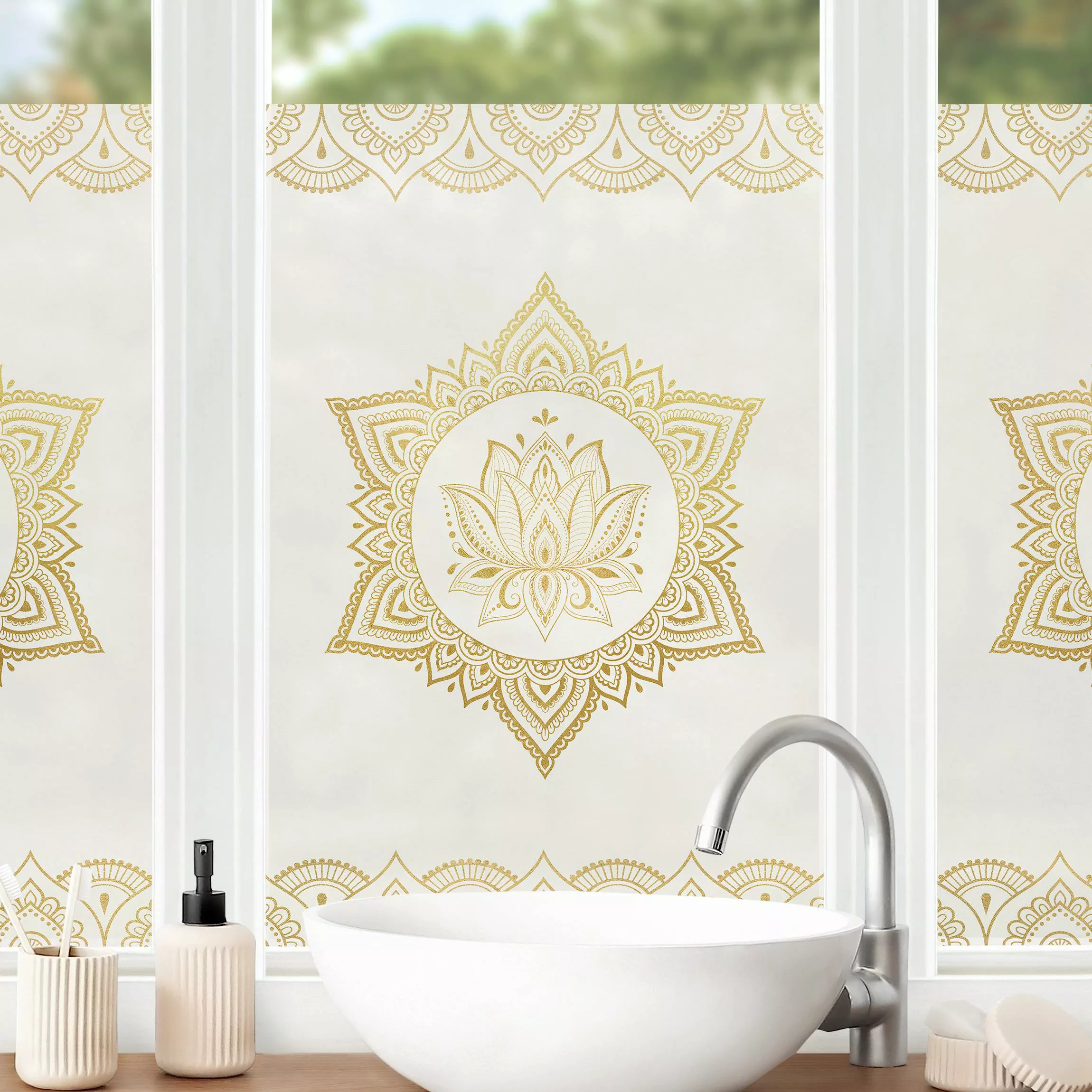 Fensterfolie Mandala Lotus Illustration Ornament weiß gold günstig online kaufen