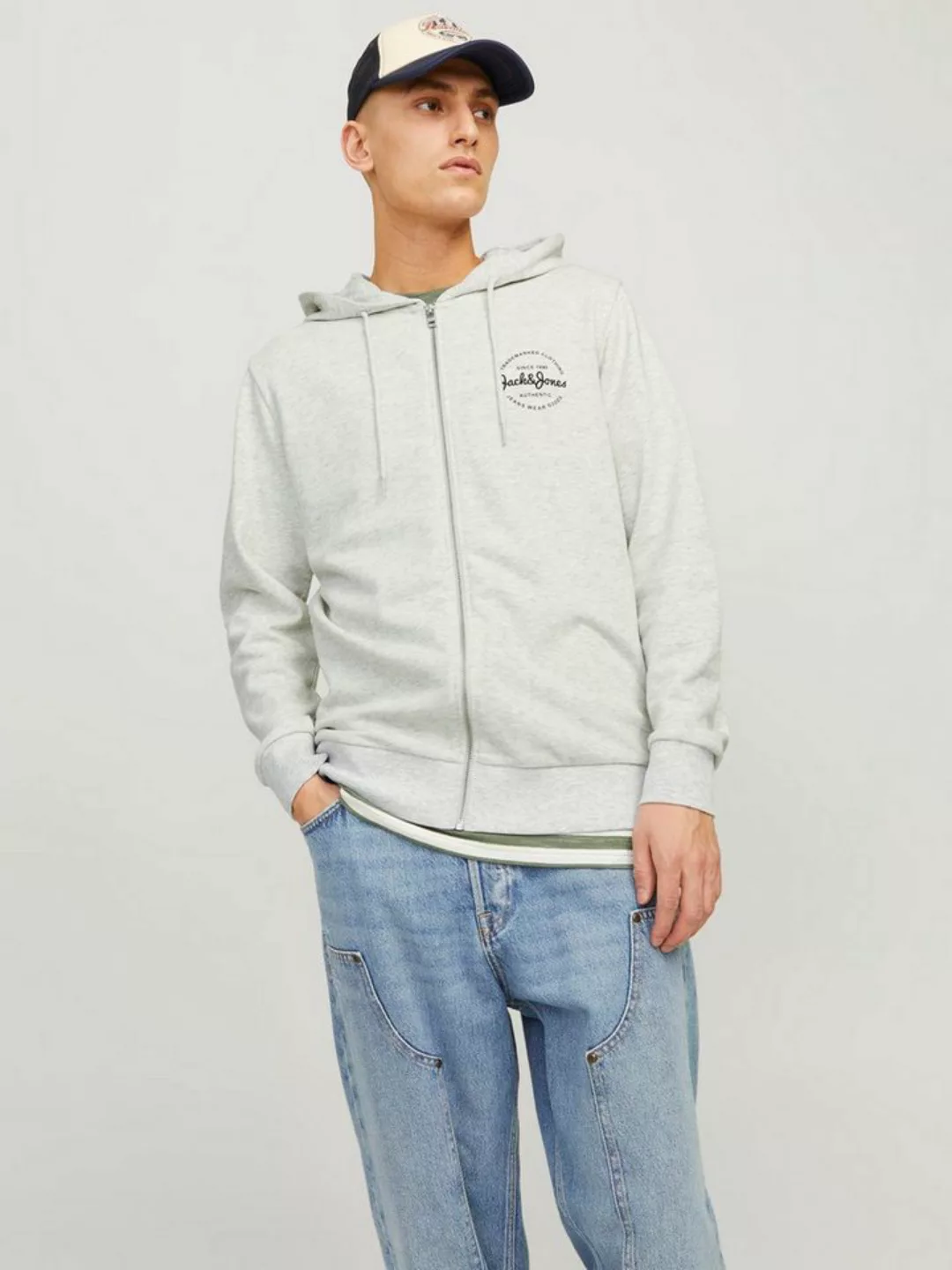 Jack & Jones Sweatjacke JJFOREST SWEAT ZIP HOOD günstig online kaufen